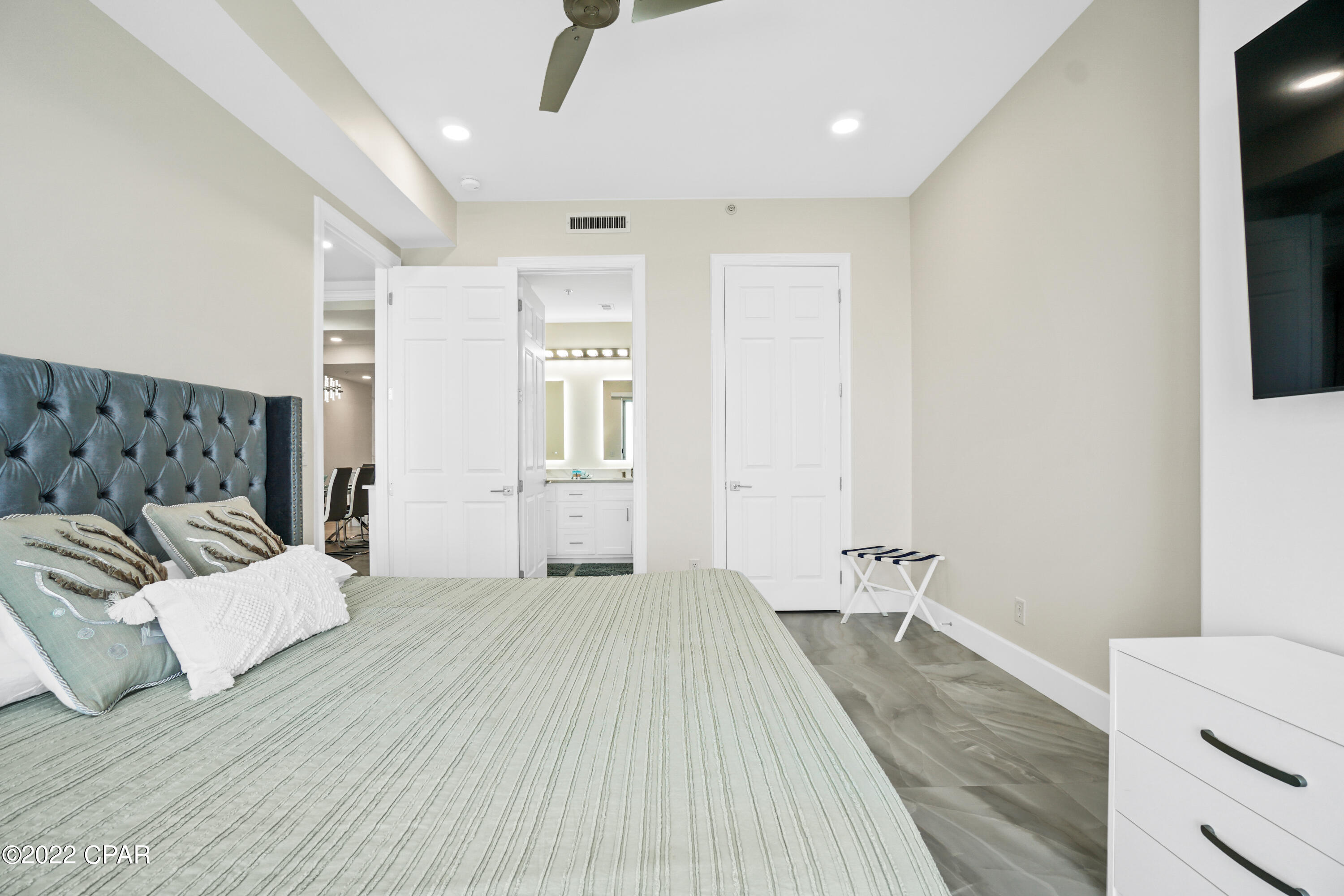 Ocean Ritz - Residential