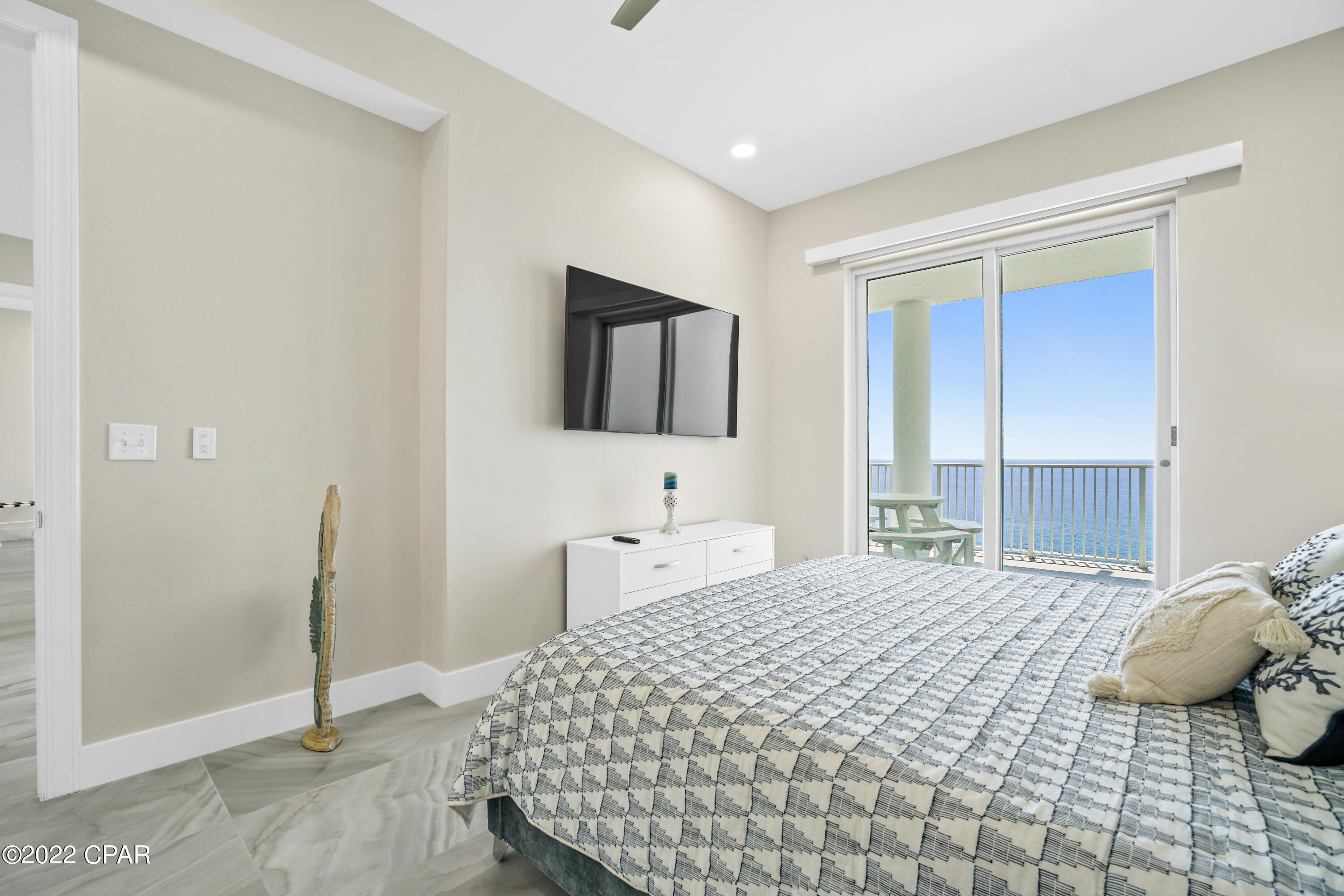 Ocean Ritz - Residential