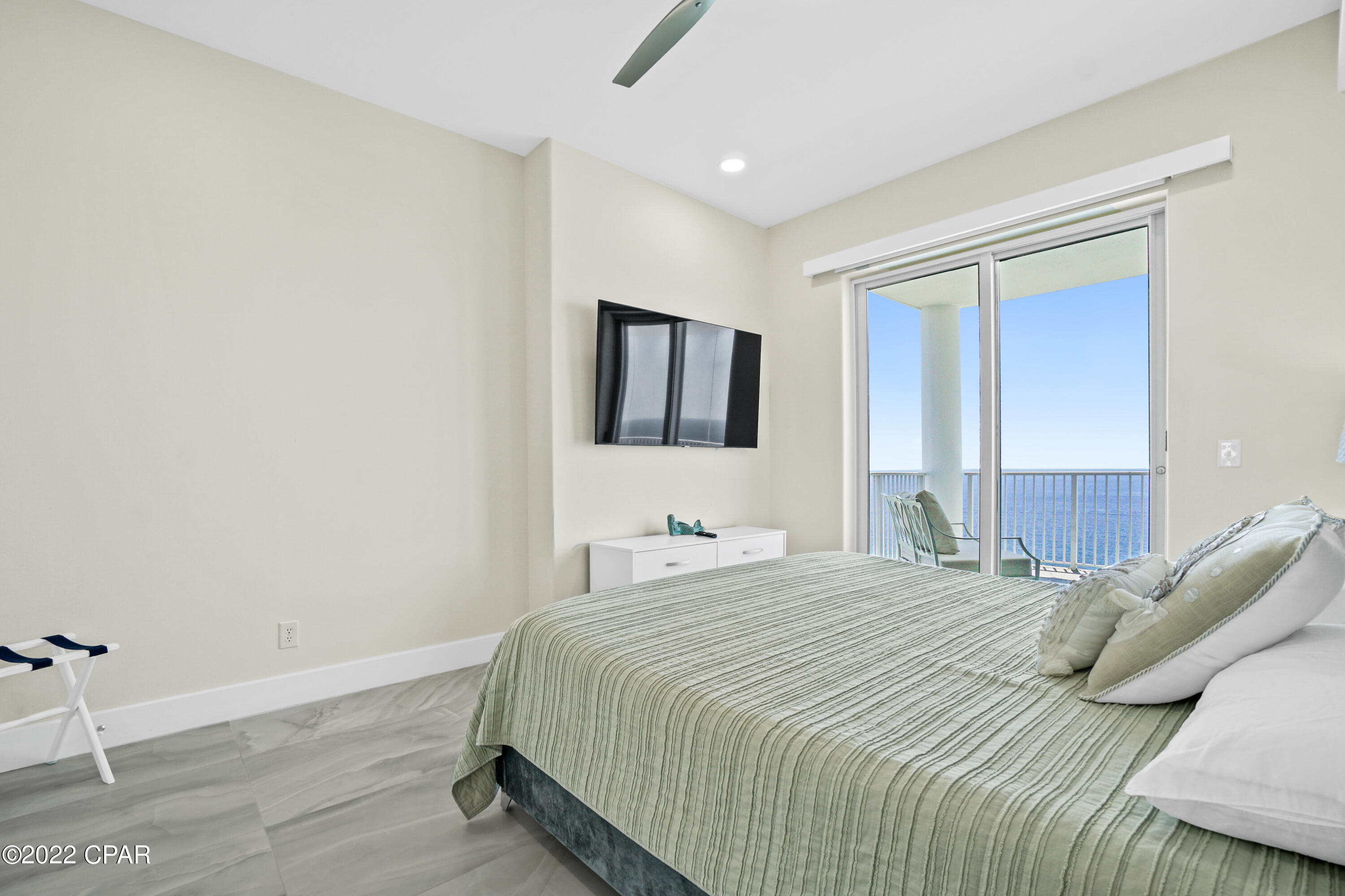 Ocean Ritz - Residential