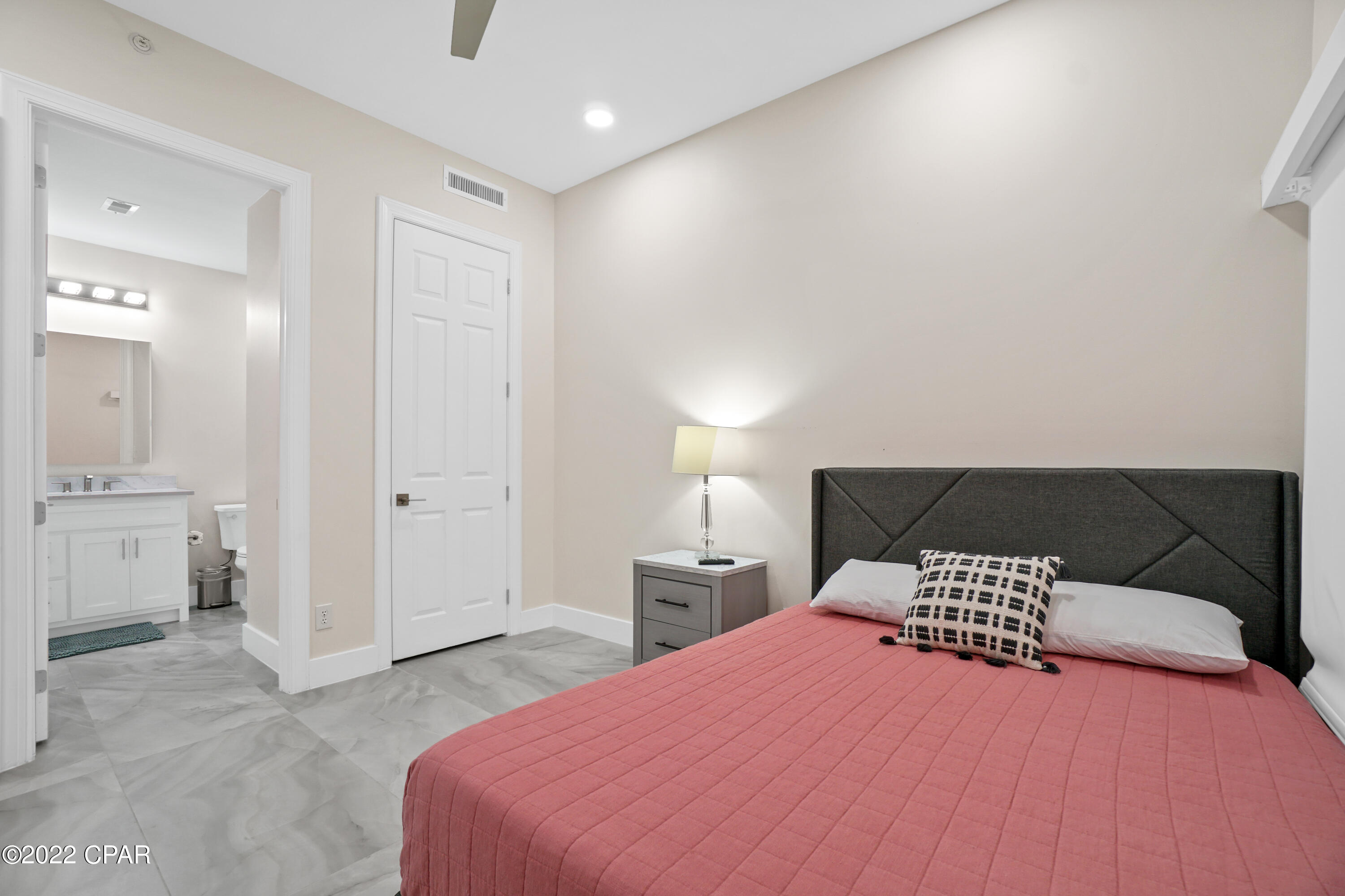 Ocean Ritz - Residential