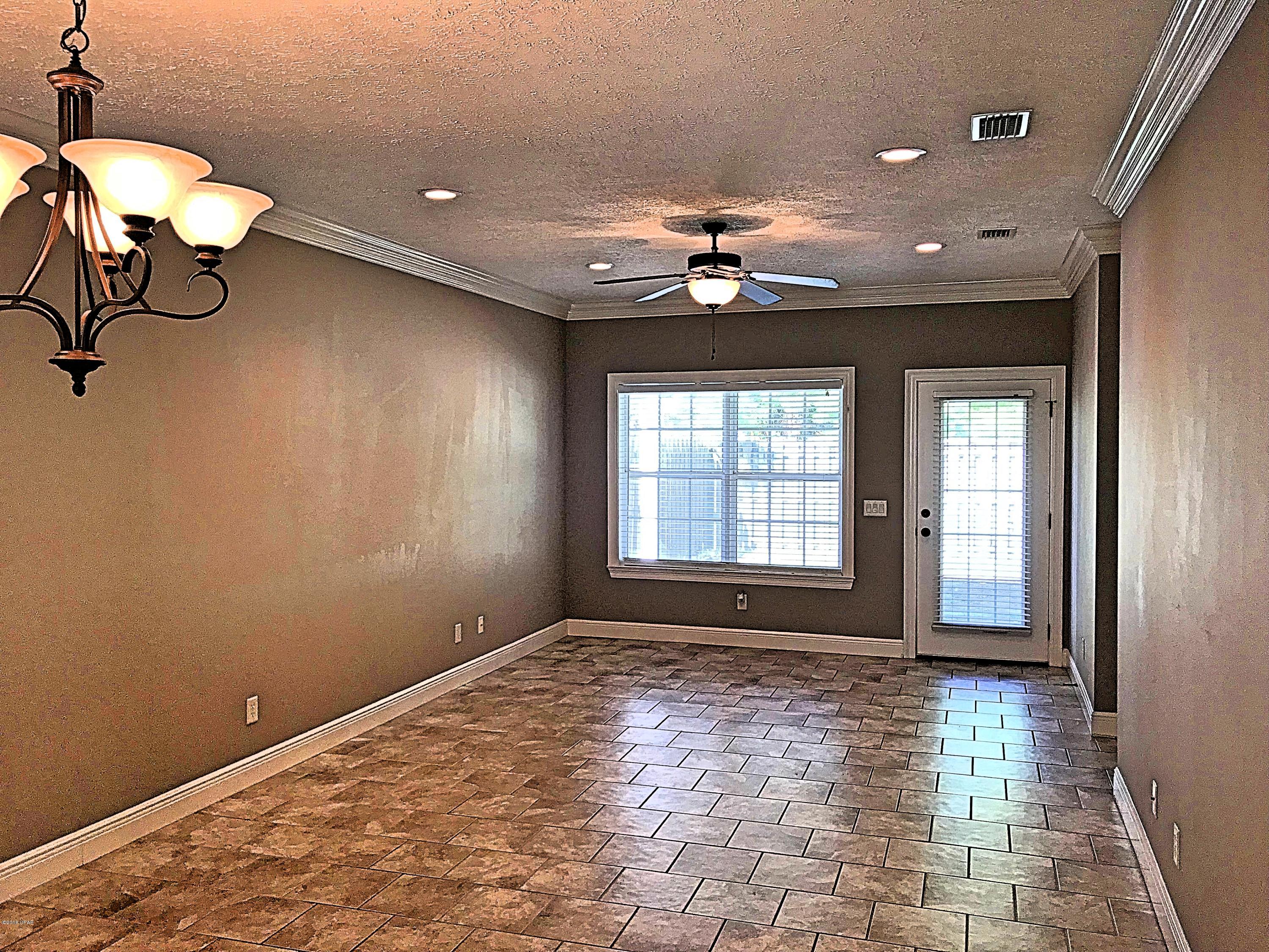 Gardenia Beach - Residential