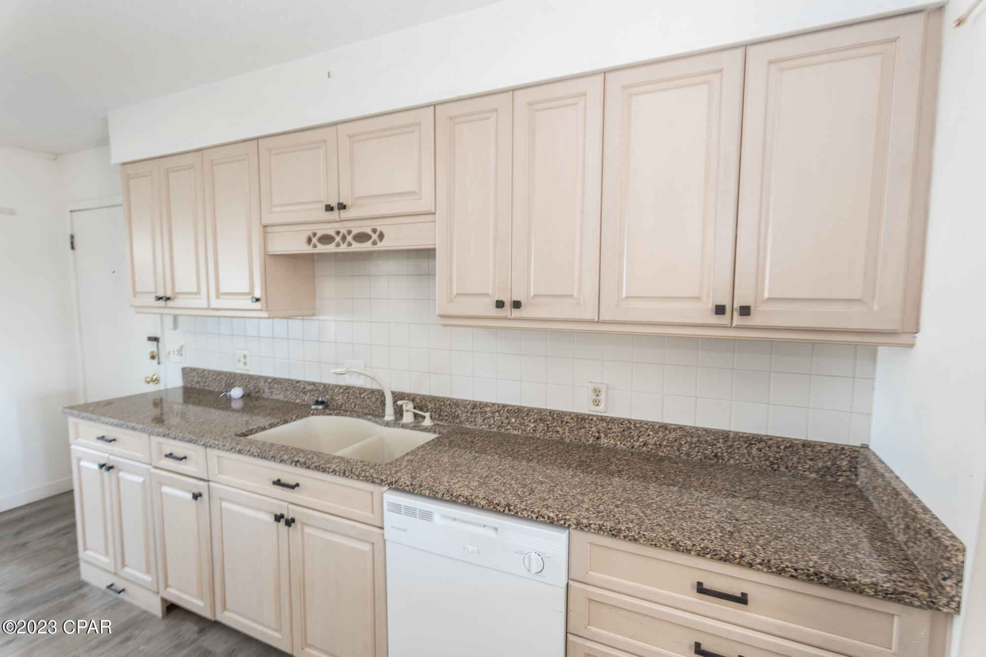 Island View Estates - Residential