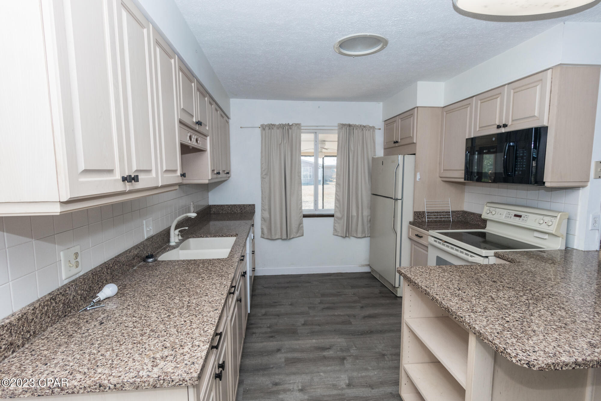 Island View Estates - Residential