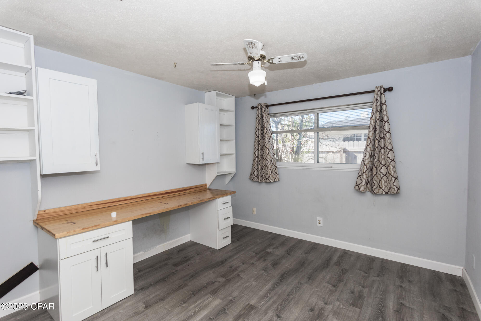 Island View Estates - Residential