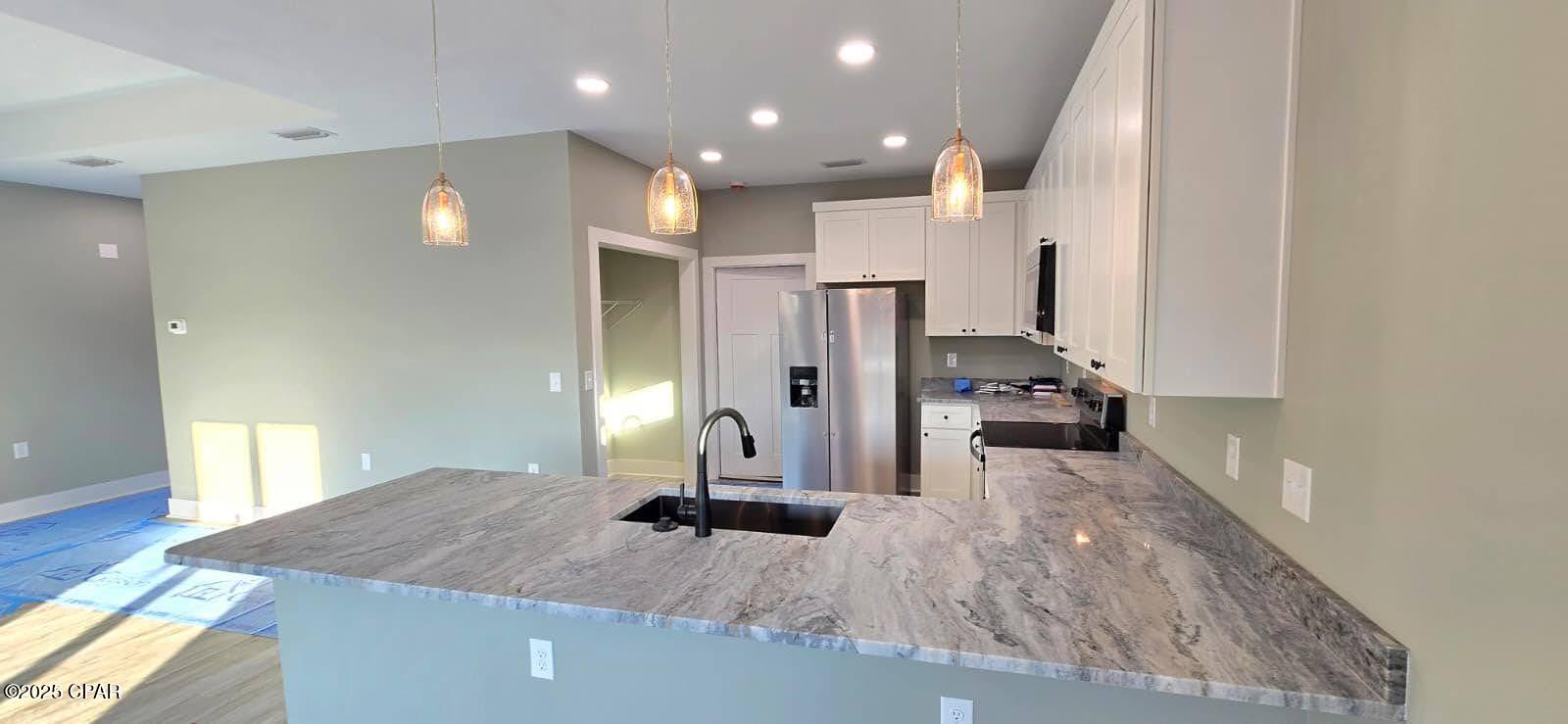 Lake Drive Heights - Residential