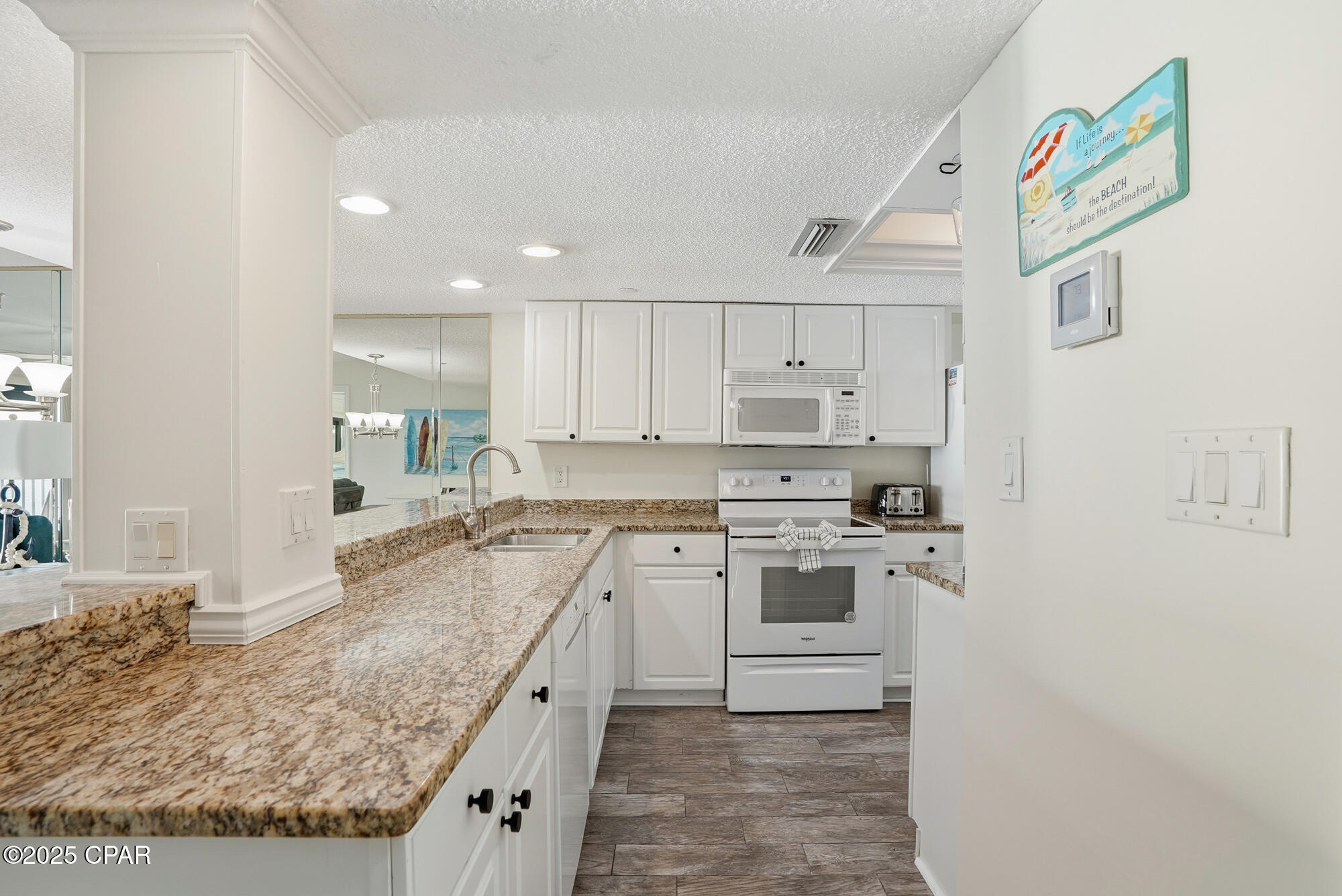 The Commodore - Residential