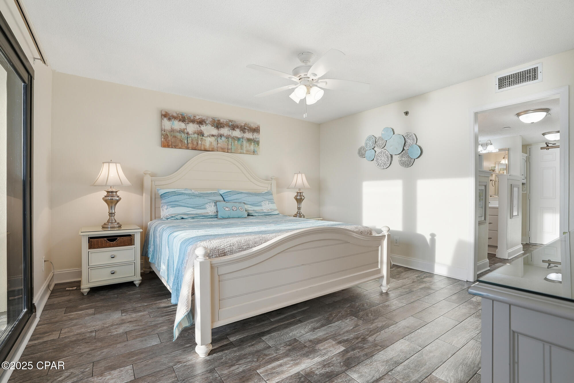 The Commodore - Residential