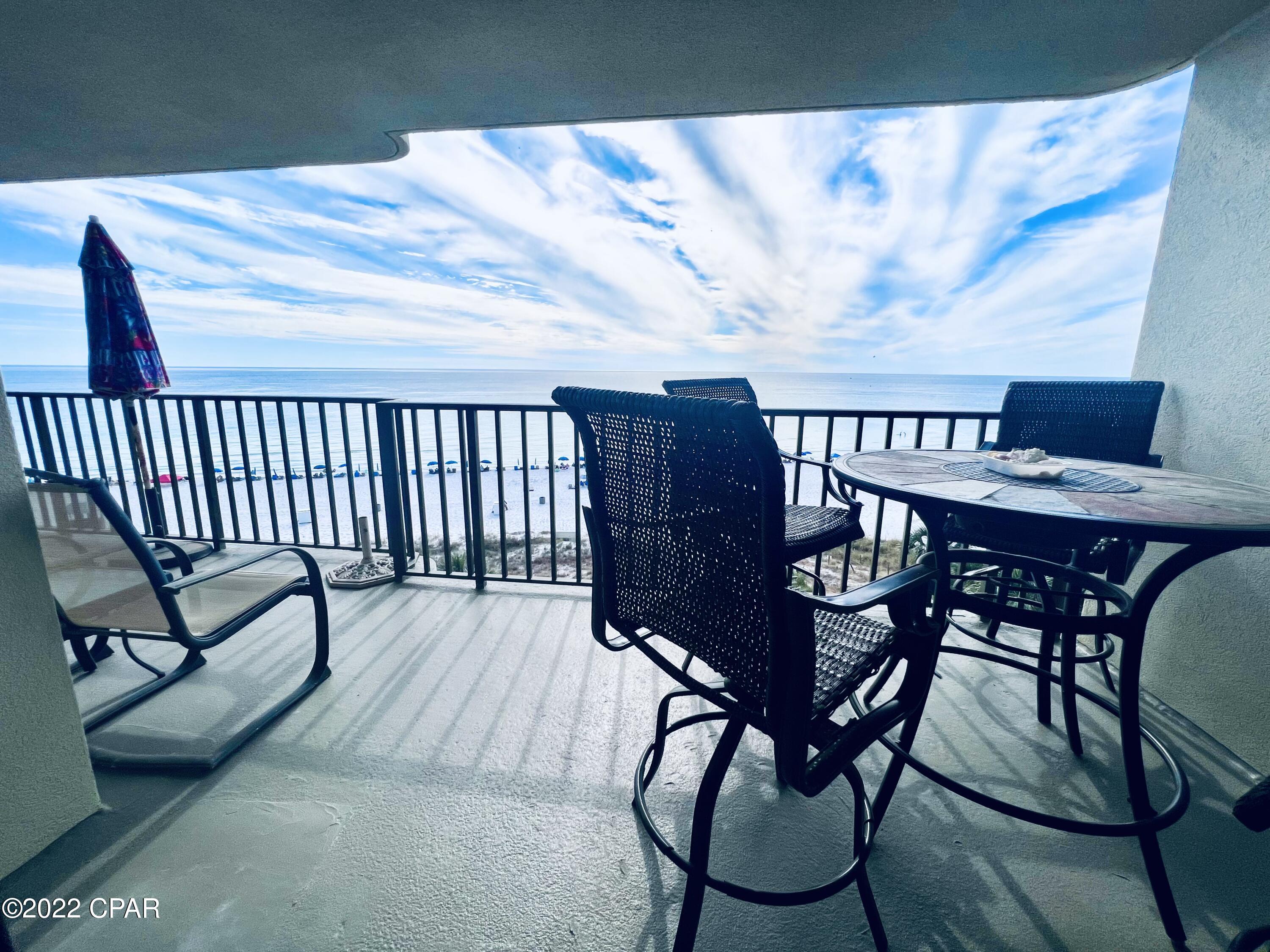 The Commodore - Residential