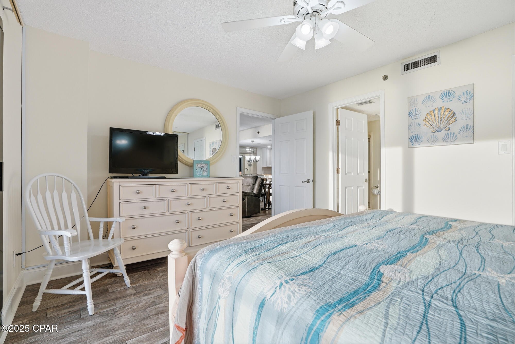 The Commodore - Residential