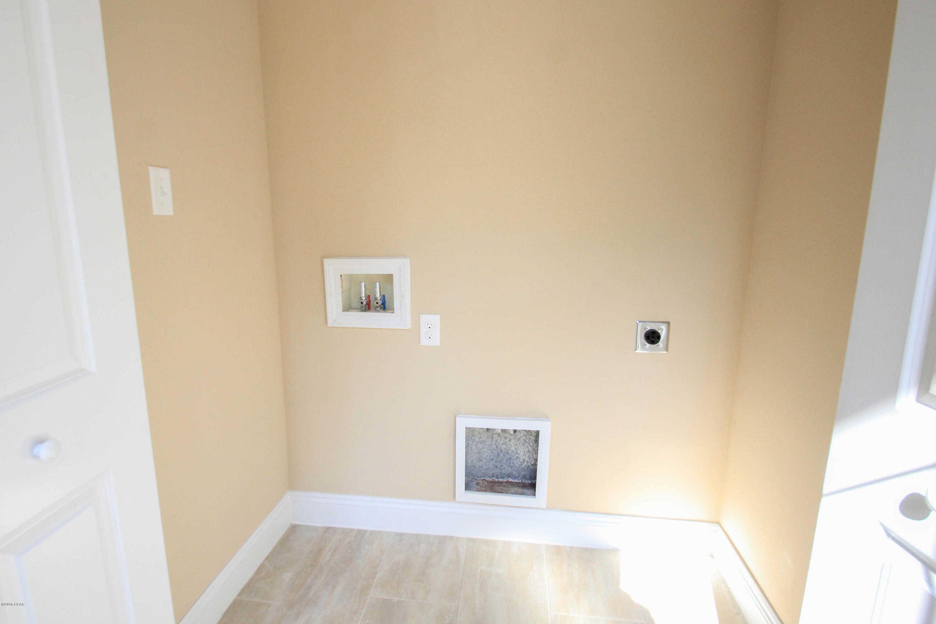 Island Reserve - Residential Lease