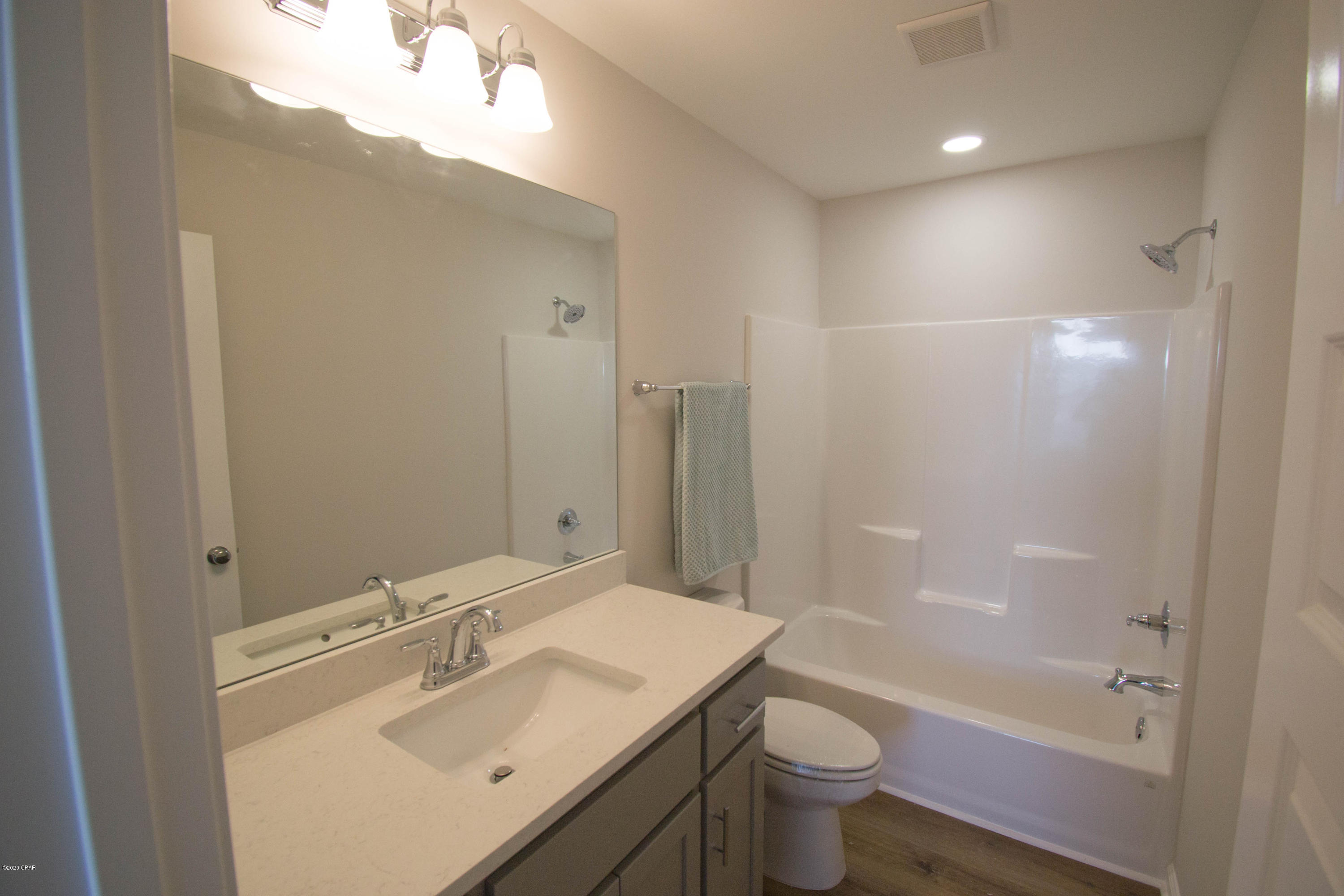 [No Recorded Subdiv] - Residential Lease