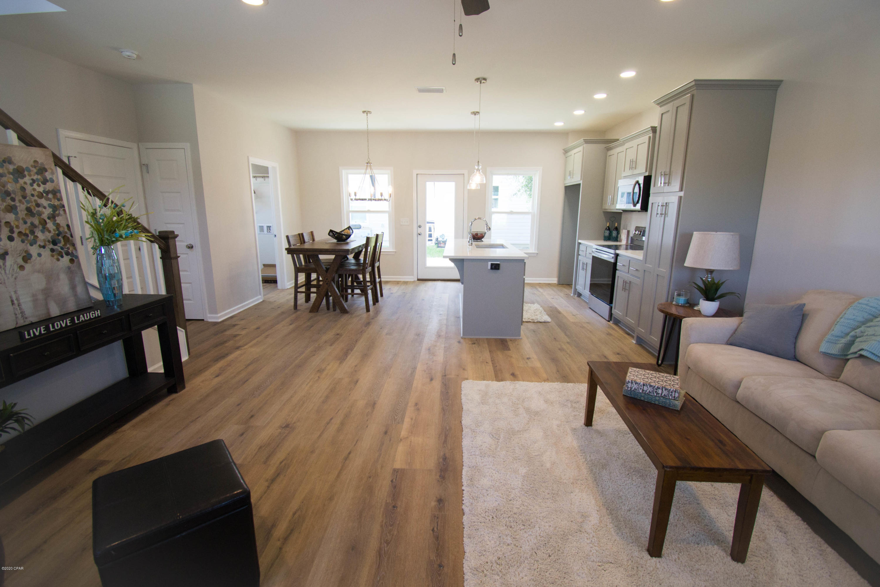 [No Recorded Subdiv] - Residential Lease