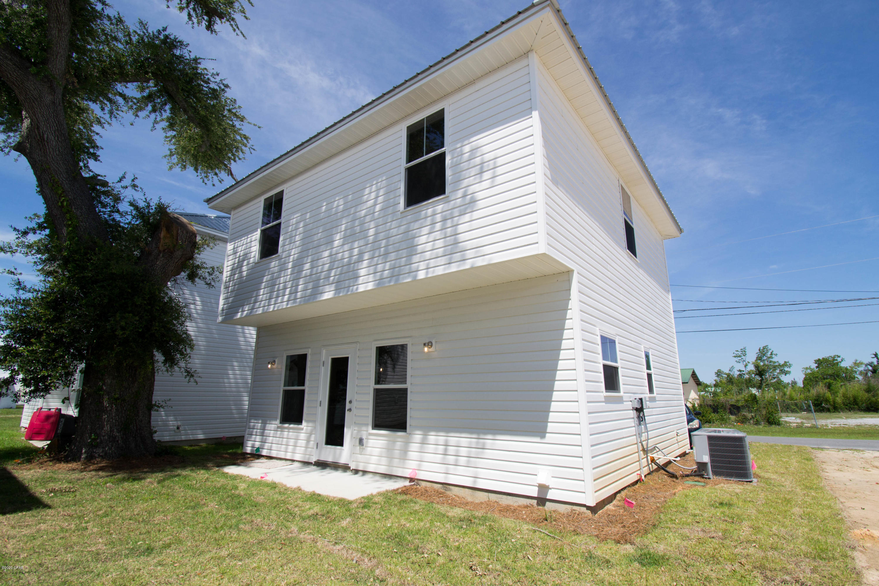 [No Recorded Subdiv] - Residential Lease