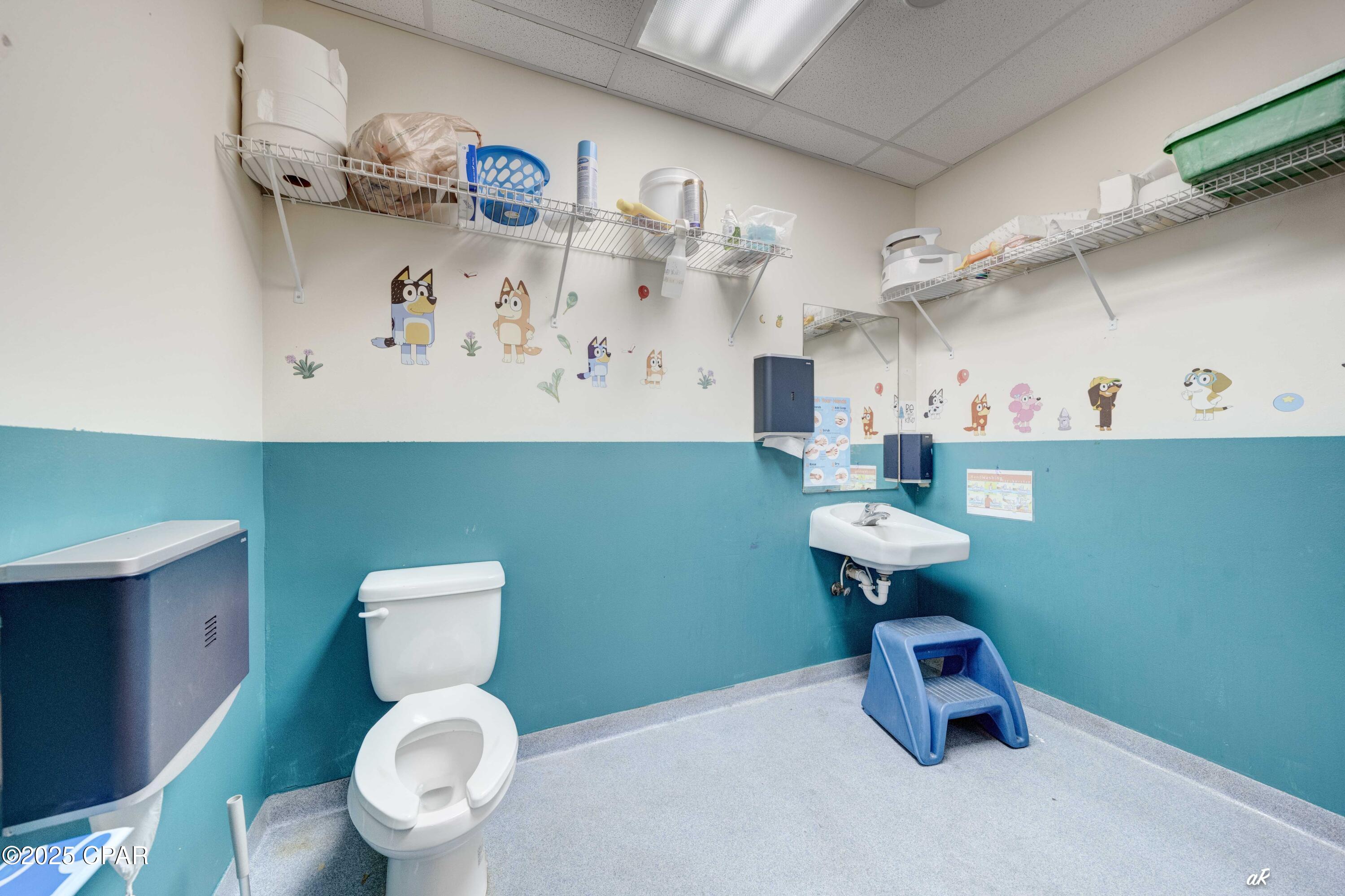 St Andrews Estate - Commercial Sale