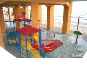 Splash Condo - Residential