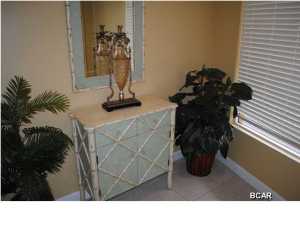 Splash Condo - Residential