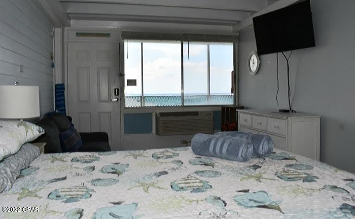 Fontainebleau Terrace - Residential