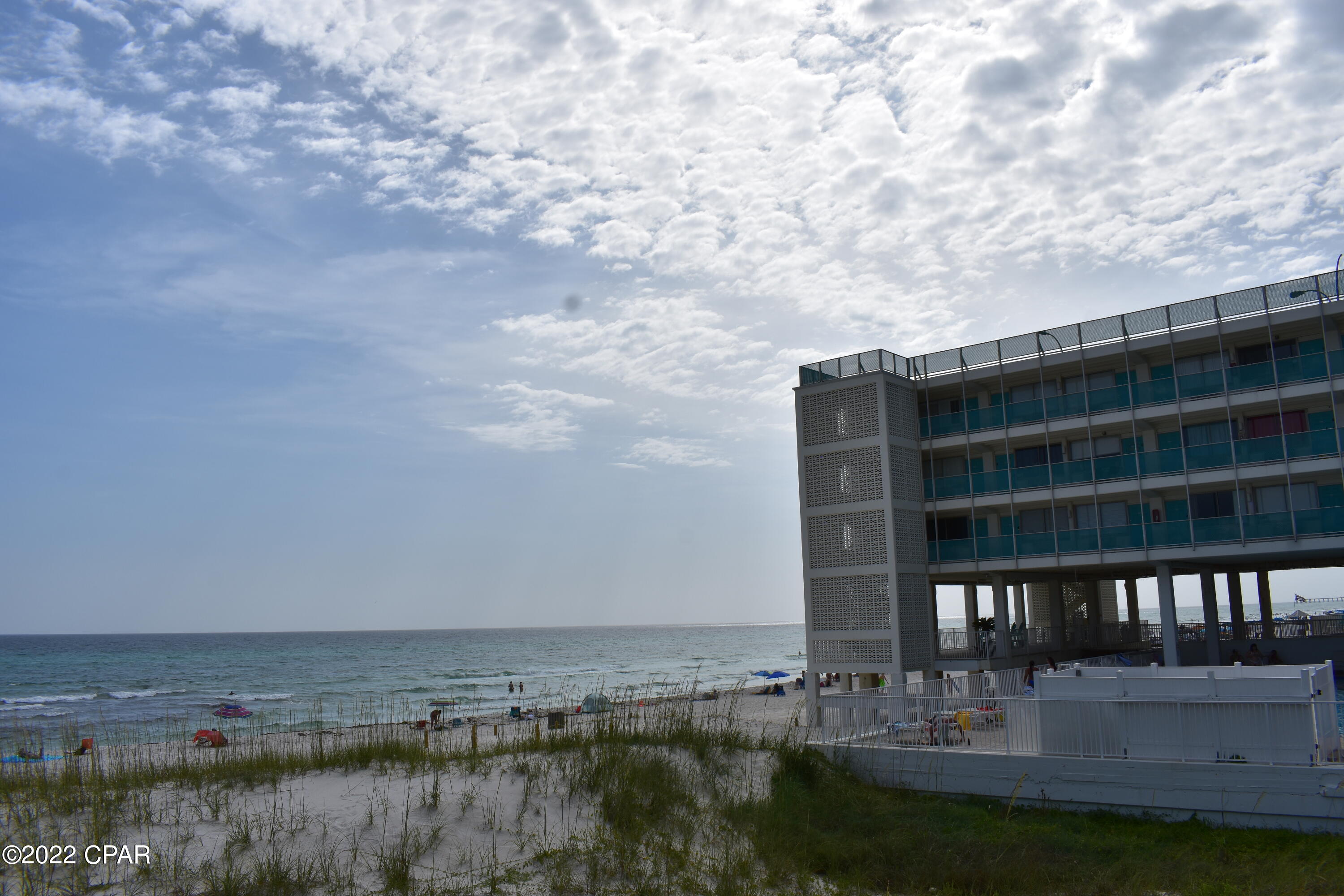 Fontainebleau Terrace - Residential