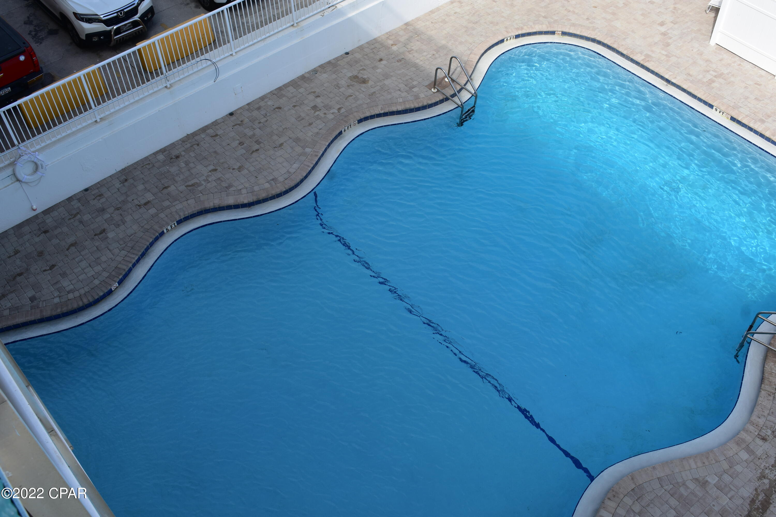 Fontainebleau Terrace - Residential