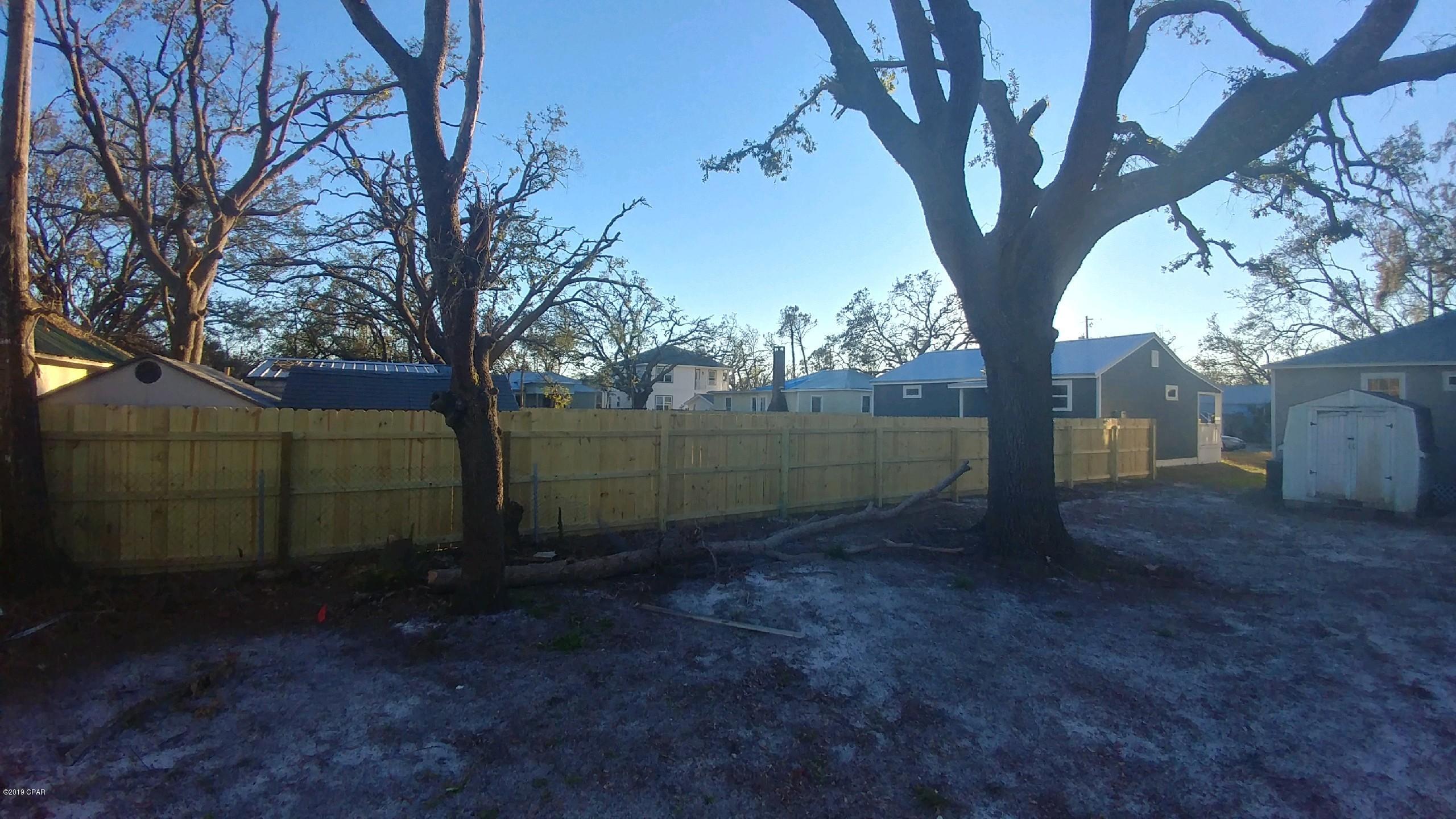 St And Bay Dev Co - Residential