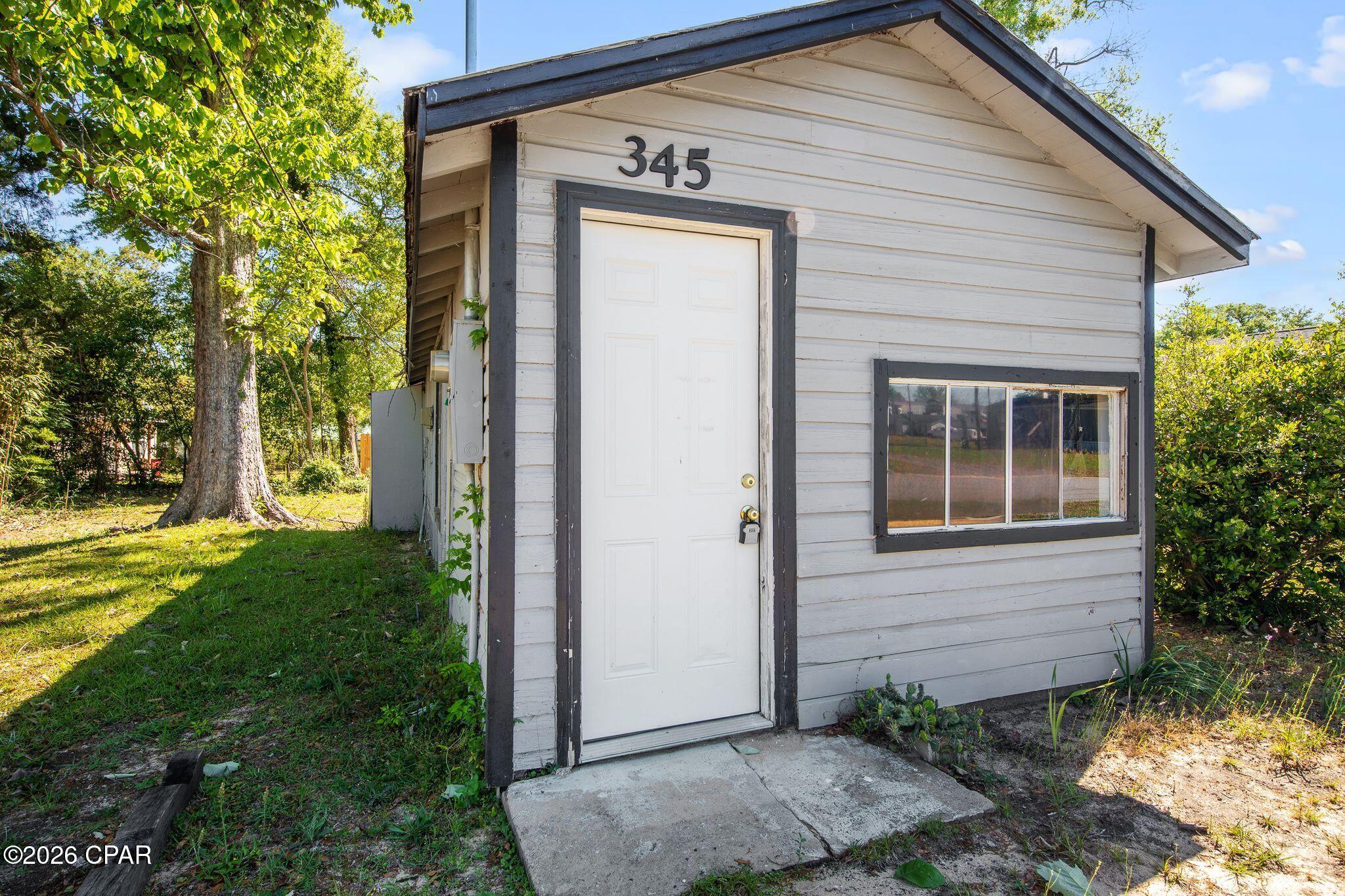 [No Recorded Subdiv] - Residential