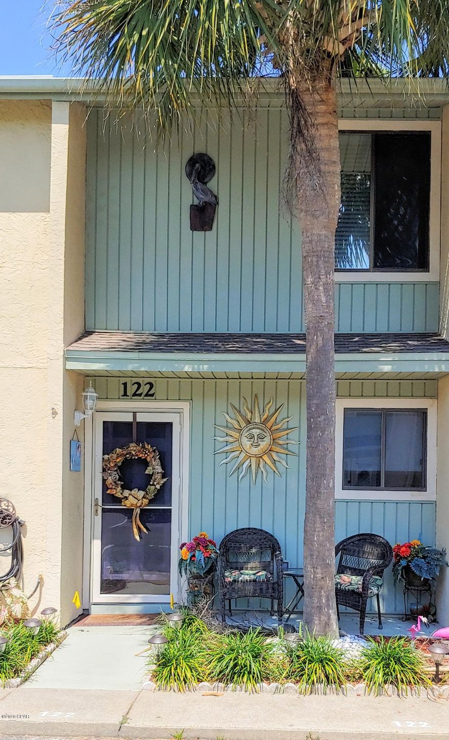 ''Glassback''. Very nice 2 Bedroom townhouse with 1.5 baths located in a gated resort. If you are looking for a '' Beach Getaway'' in a resort that is walking distance to the beach...Here it is! Lots of new items, Must See! The HOA Dues are only $648 a Quarter NOT a Month and that pays for your Basic Cable Package, Termite Bond, Household Trash, some Pest Control, Mowing your Lawn, and Lots of Amenities. Speaking of Amenities, there are 11 Pools ''5 Heated'', Shuffleboard Courts, Tennis Courts ''2 Lighted'', an 18 hole Mini Golf Course, Conference Center, Fitness Room PLUS there is a Private Clubhouse with a Snackbar and a Pool directly on the Beach and its also ''Gated''!!! There is NO Extra Charge to use the amenities. Age, SF, and Dimensions are approximate... please verify if important