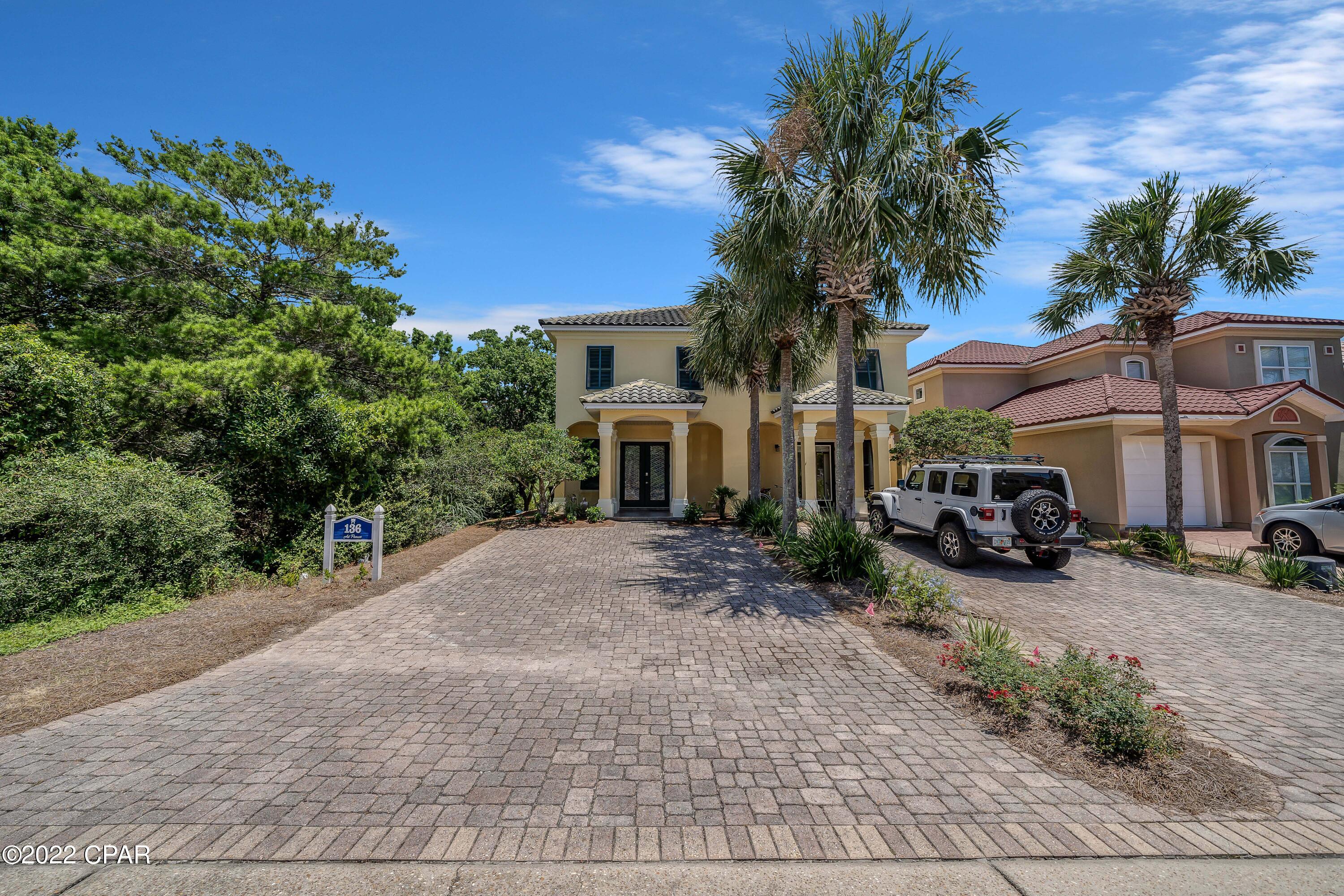 La Valencia Beach Resort - Residential