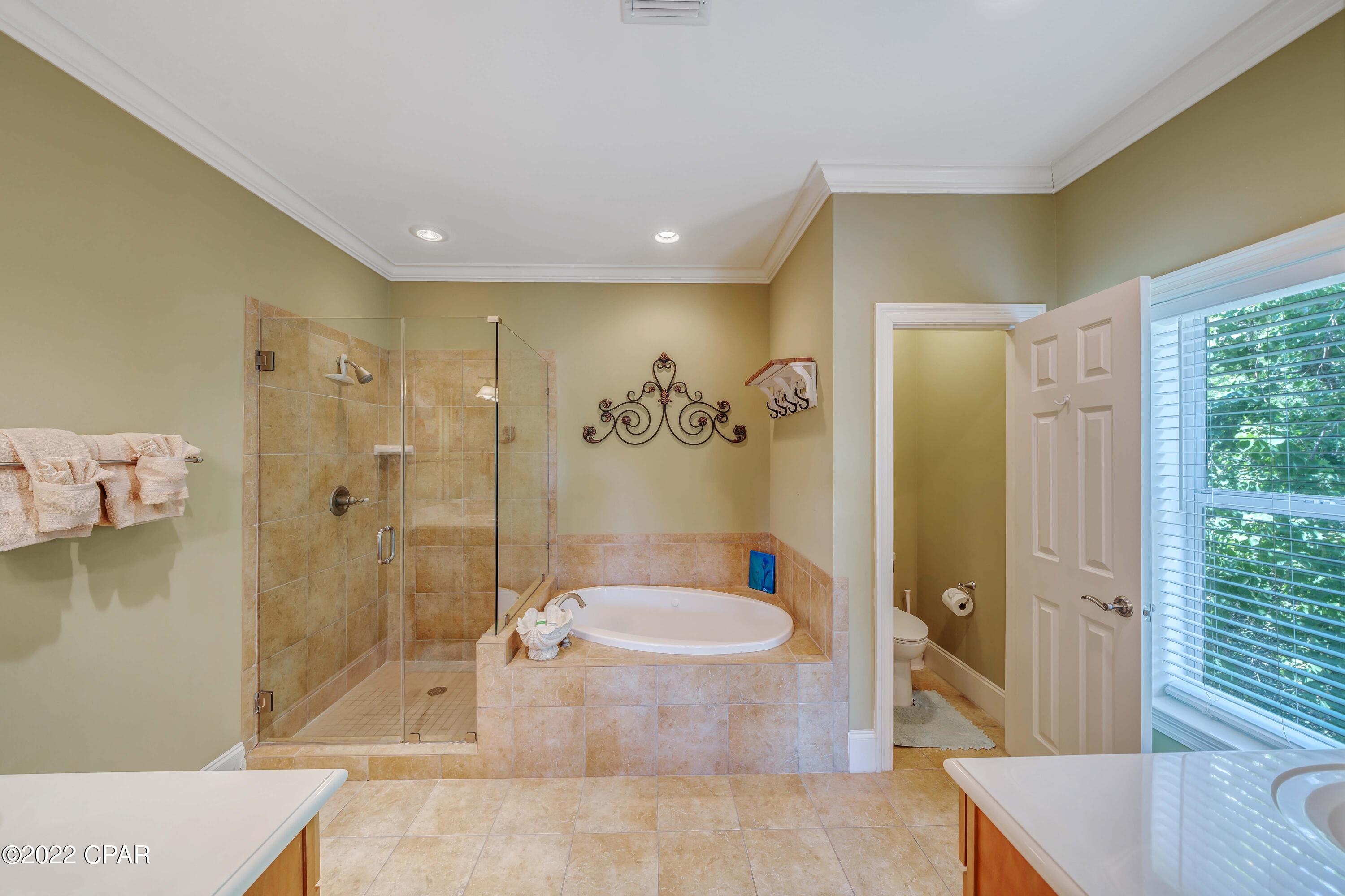 La Valencia Beach Resort - Residential