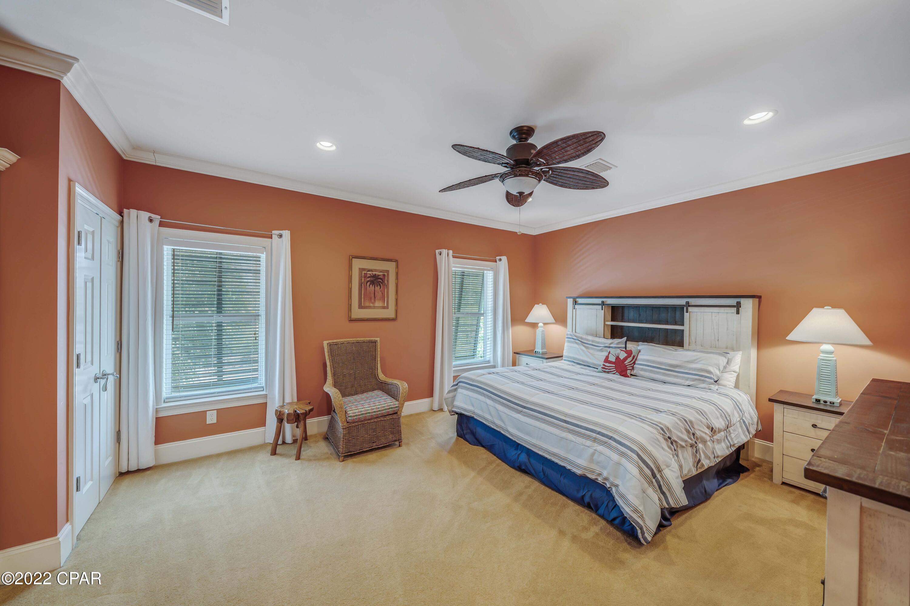 La Valencia Beach Resort - Residential