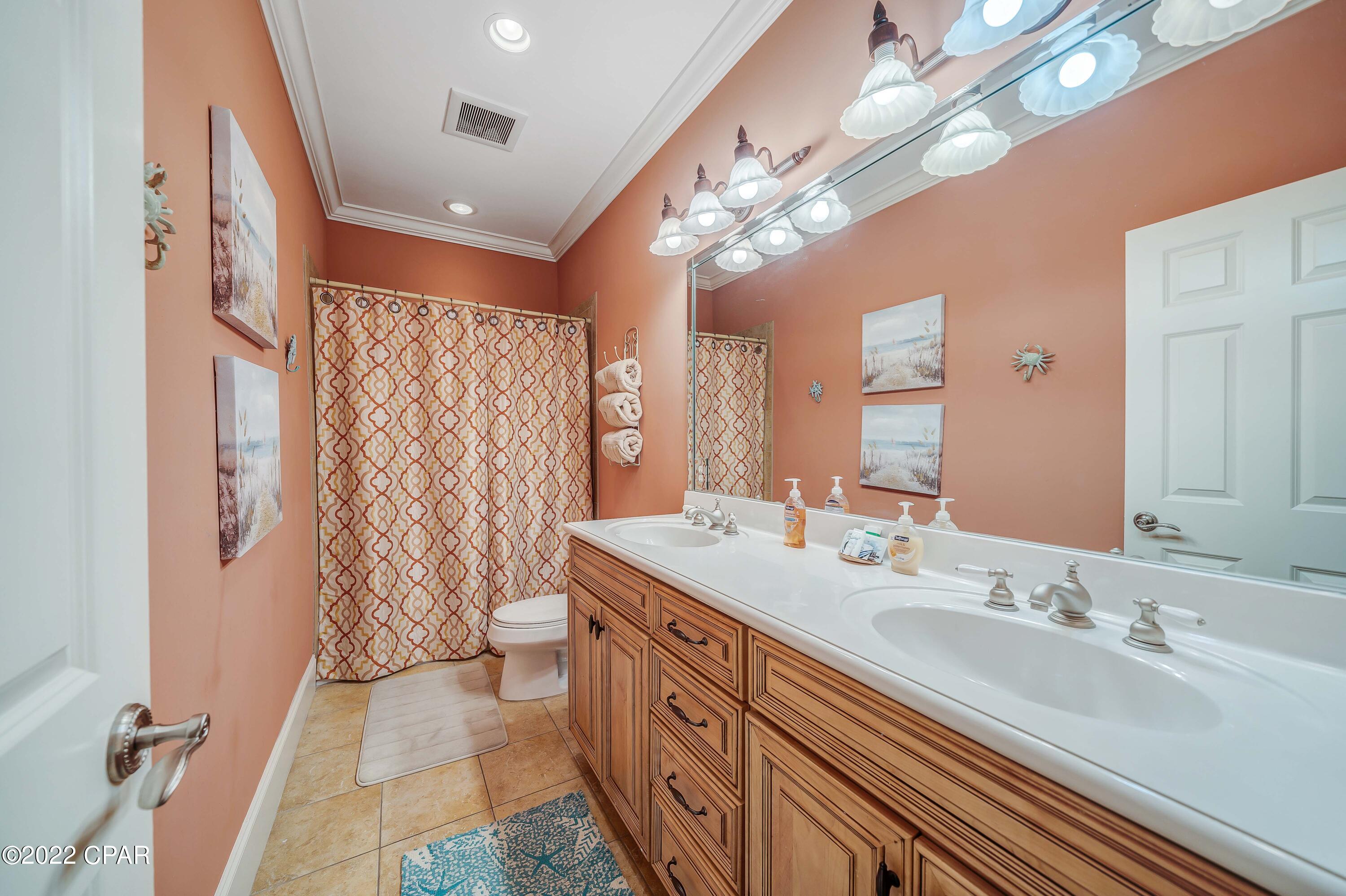 La Valencia Beach Resort - Residential