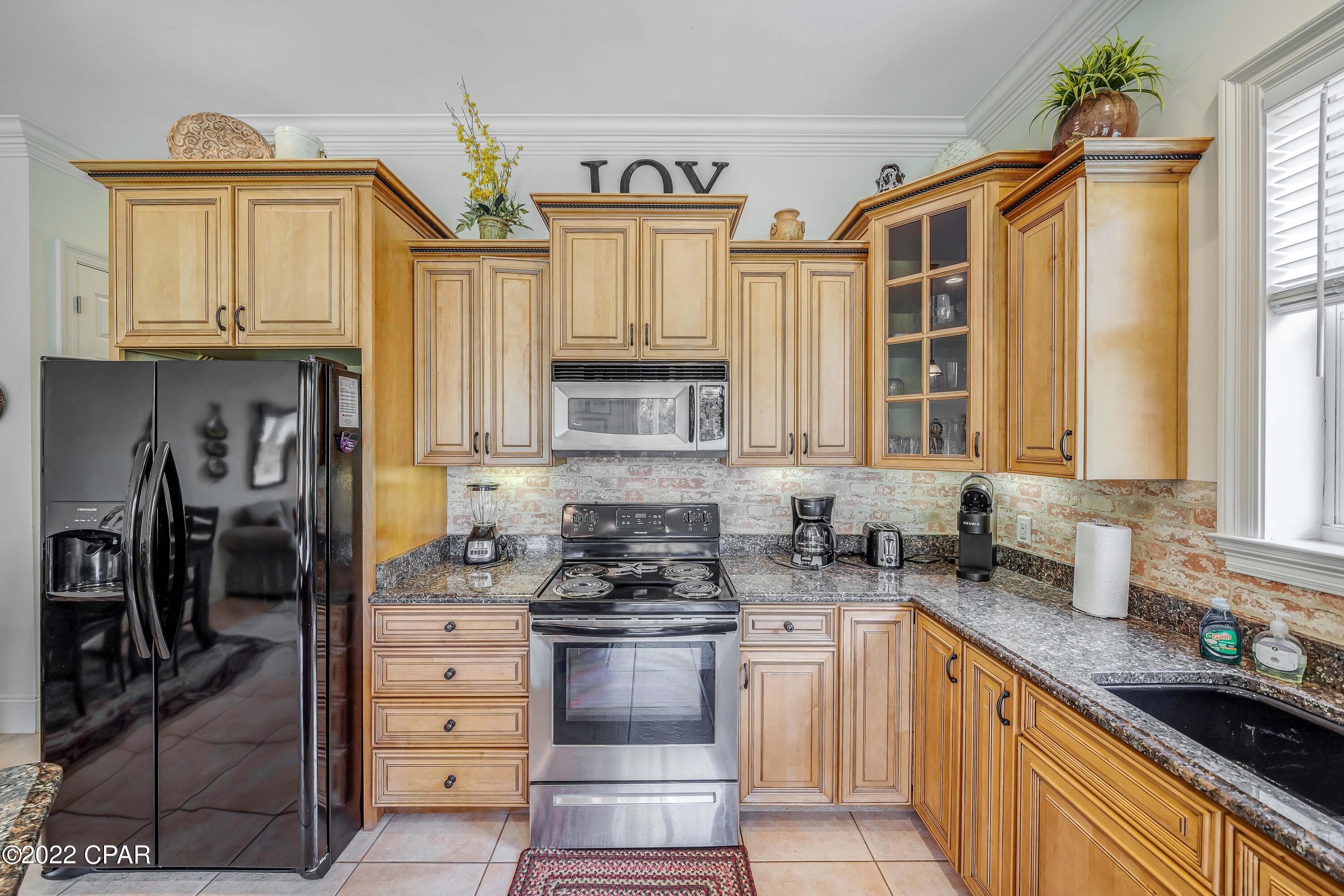 La Valencia Beach Resort - Residential