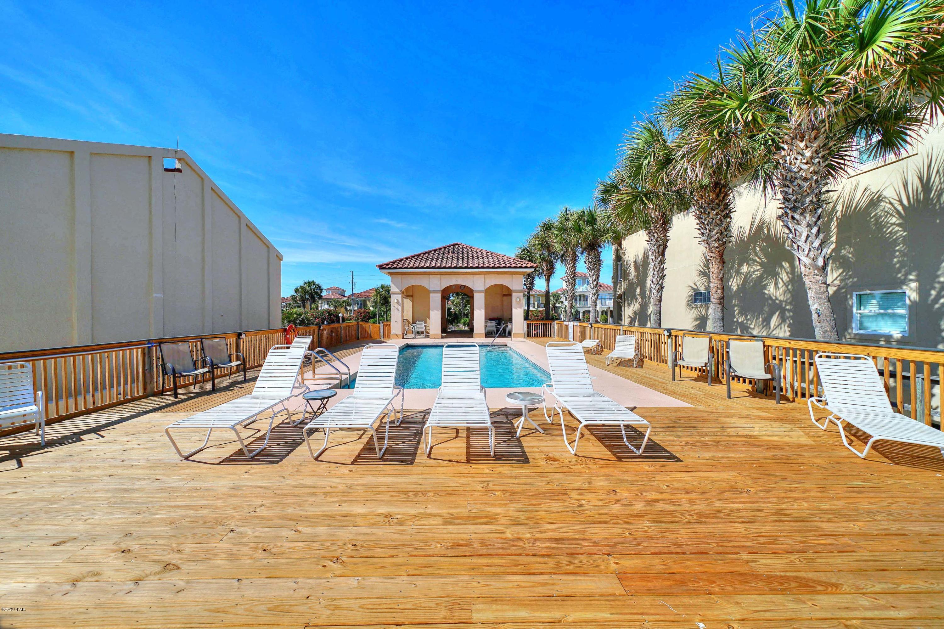 La Valencia Beach Resort - Residential