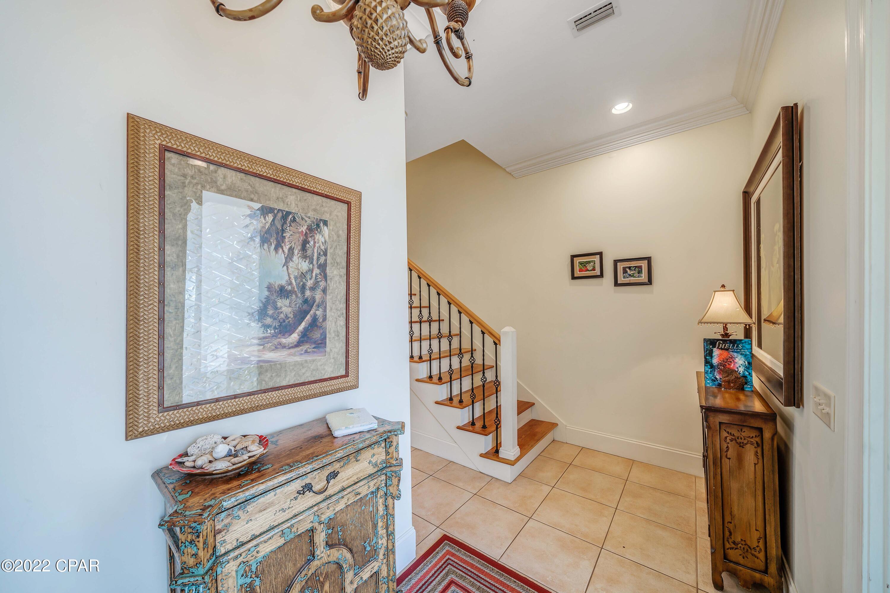 La Valencia Beach Resort - Residential