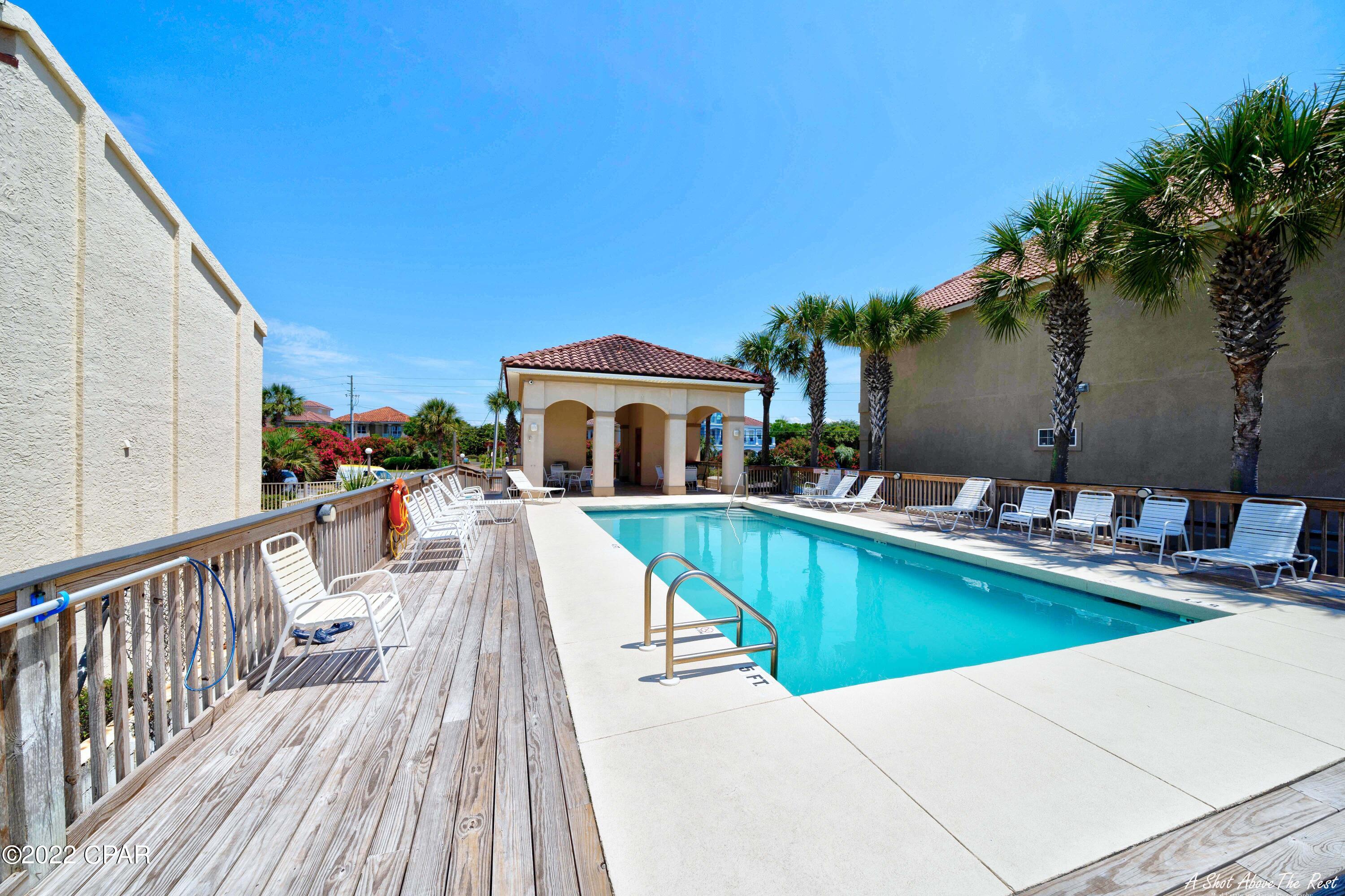 La Valencia Beach Resort - Residential