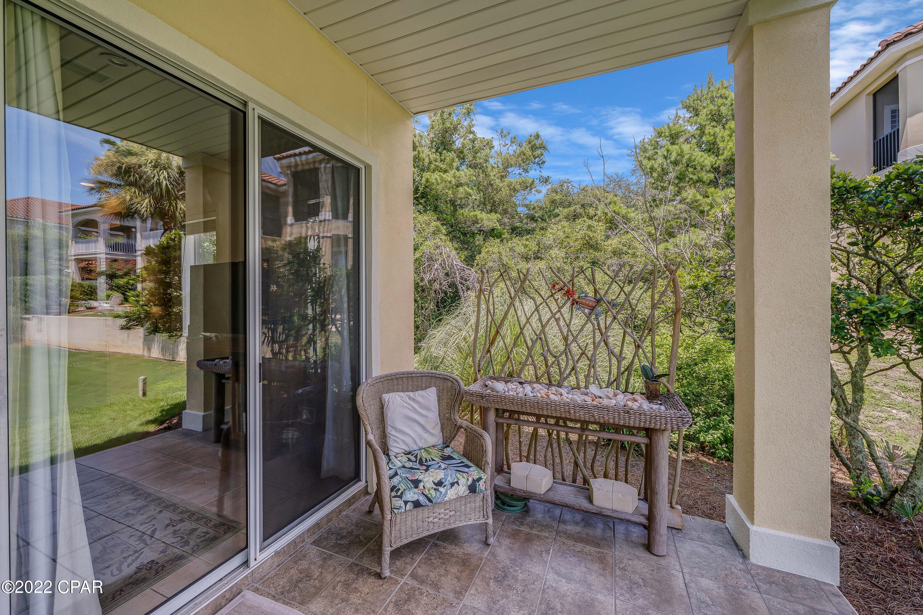 La Valencia Beach Resort - Residential