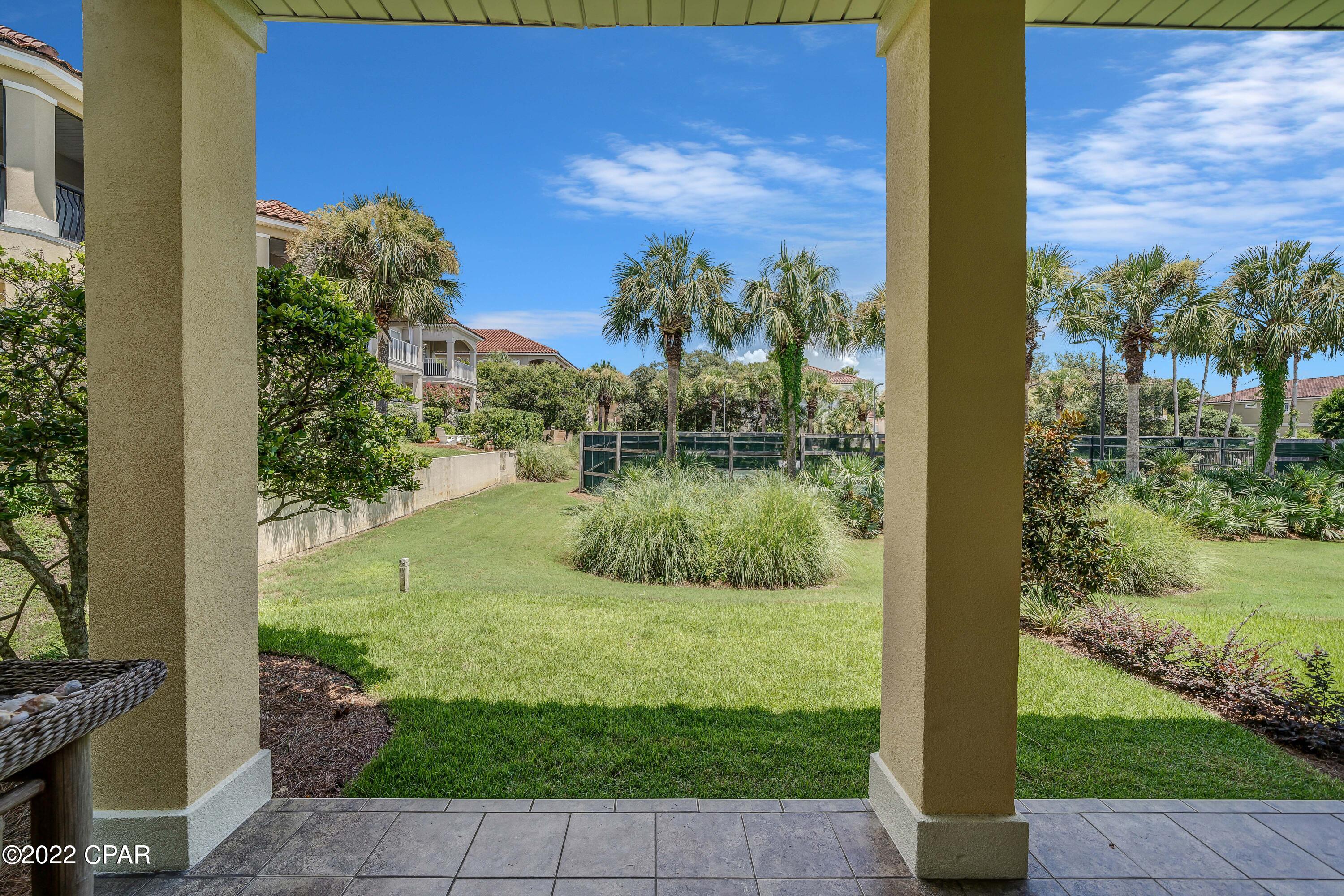 La Valencia Beach Resort - Residential