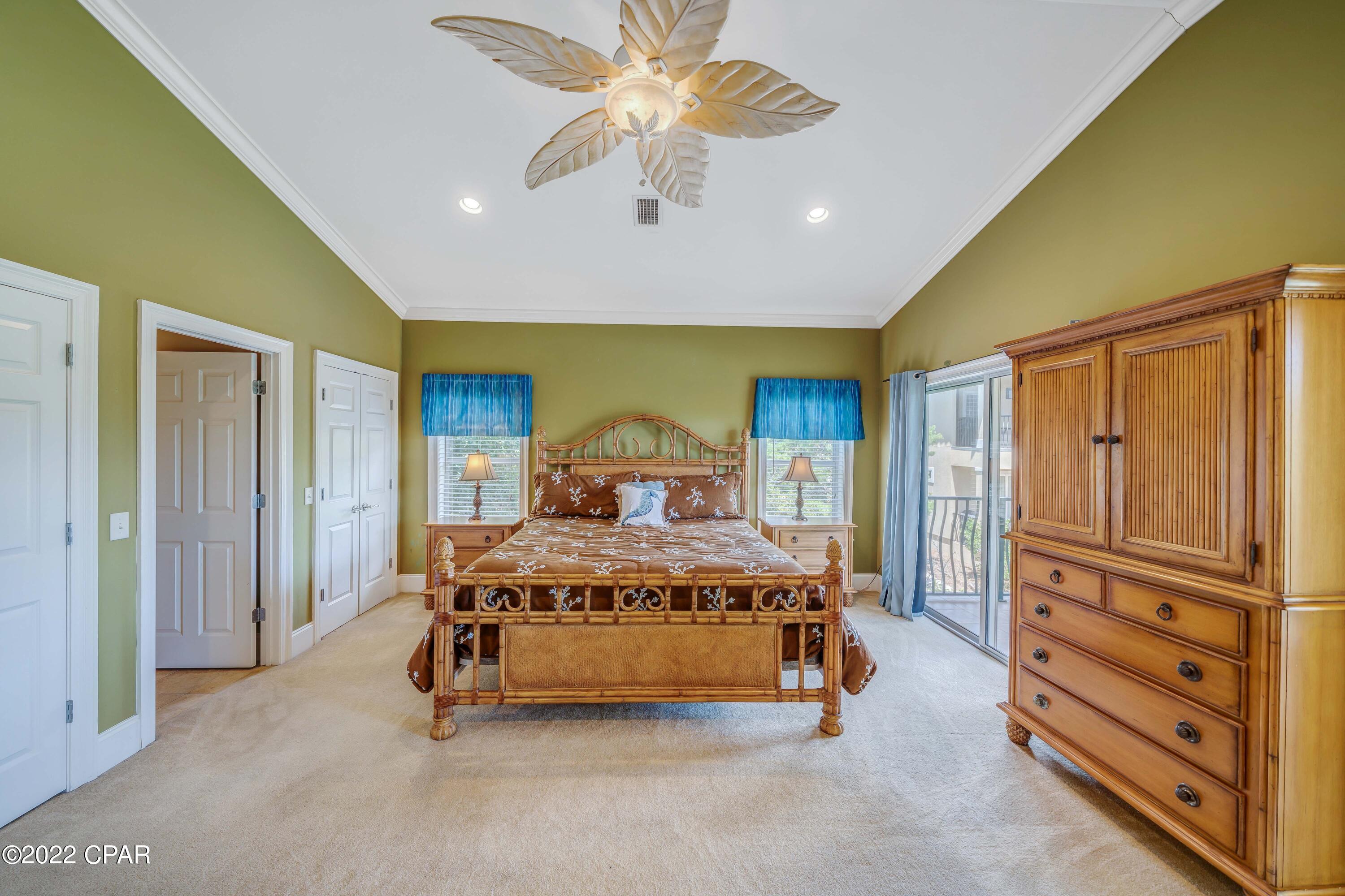 La Valencia Beach Resort - Residential