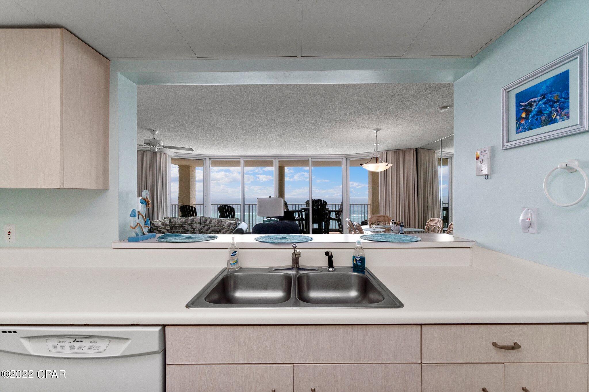 Long Beach Towers I - Residential