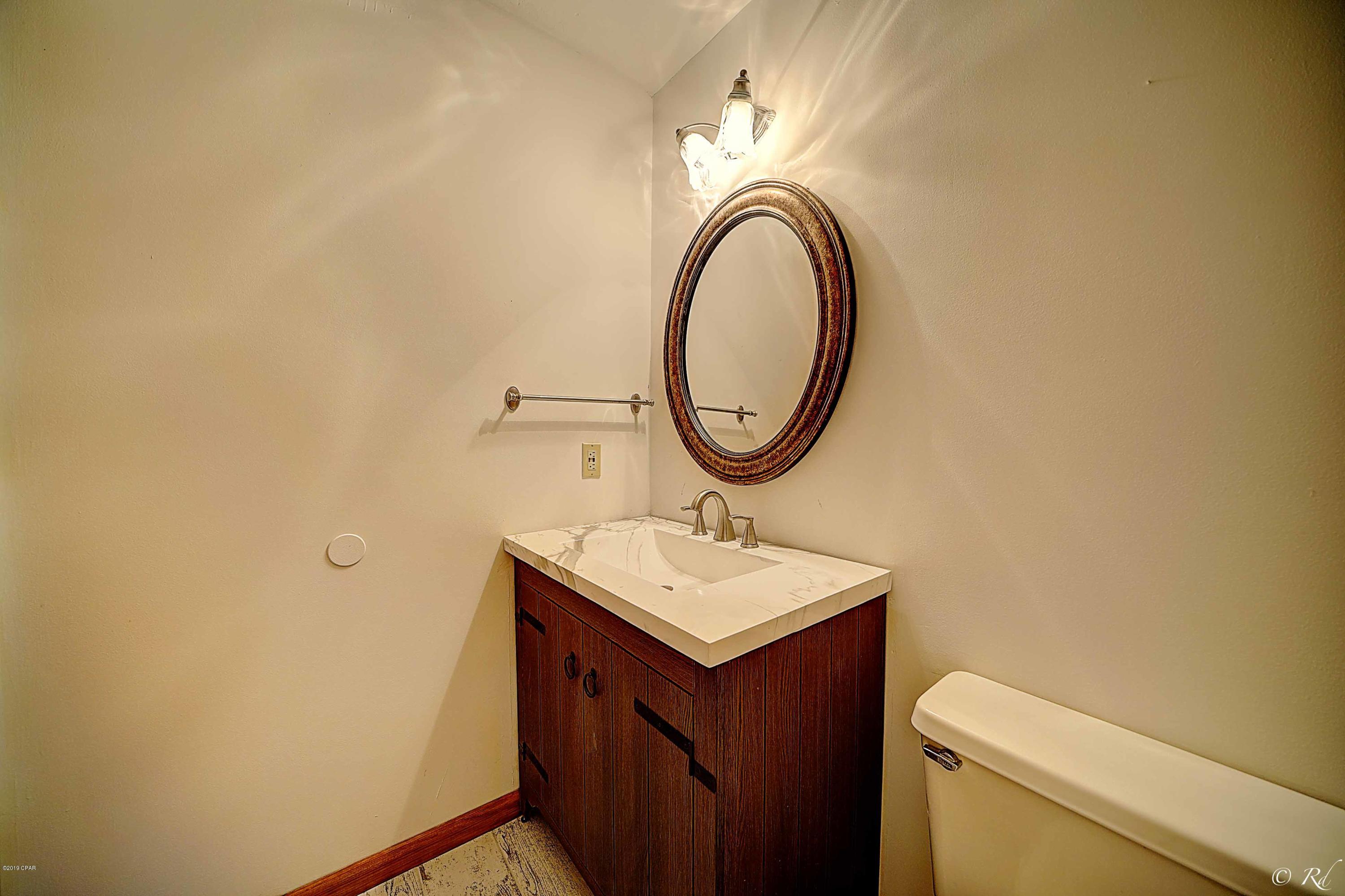 Venetian Villa 1st Add Replat - Residential