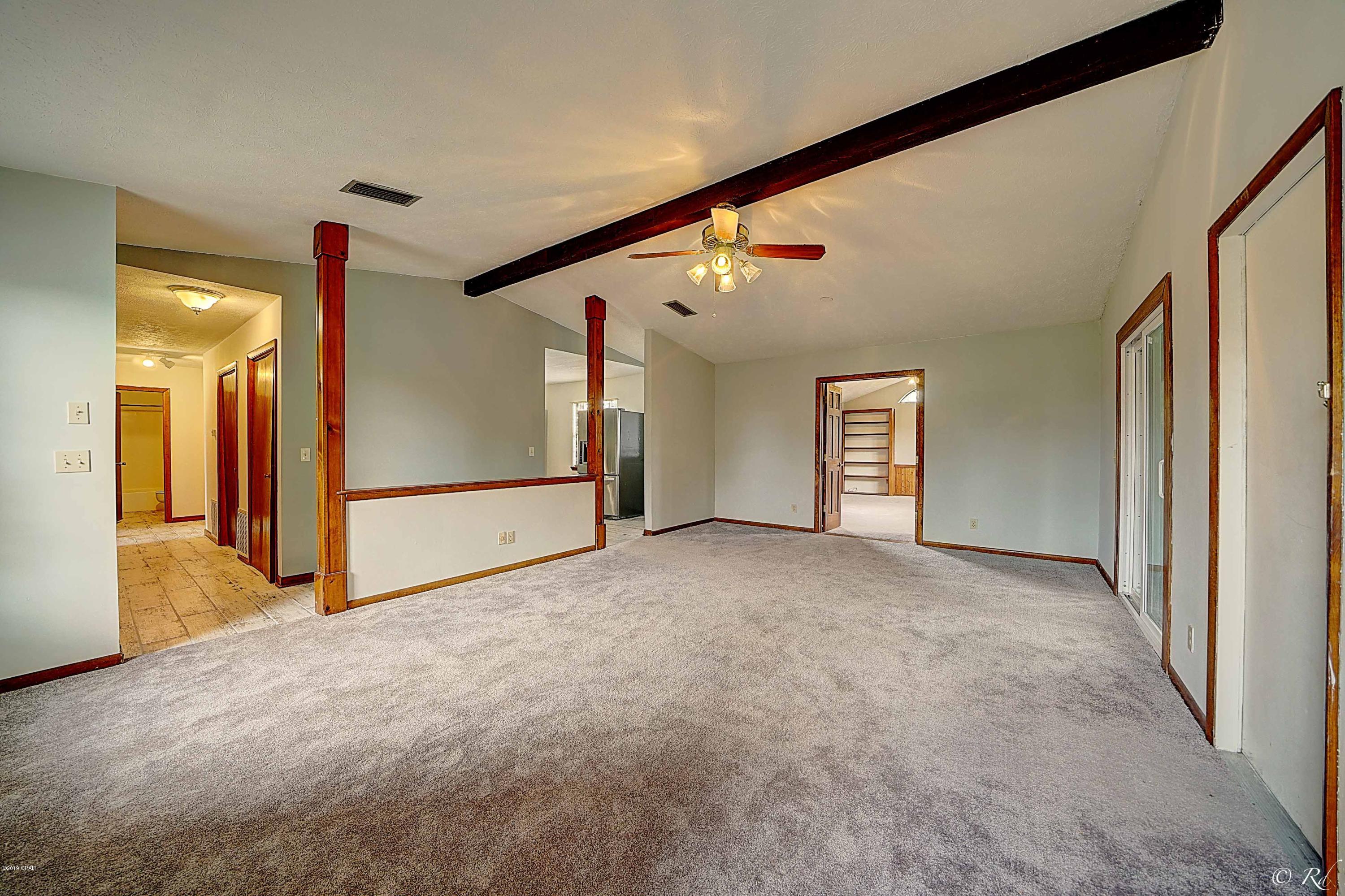 Venetian Villa 1st Add Replat - Residential