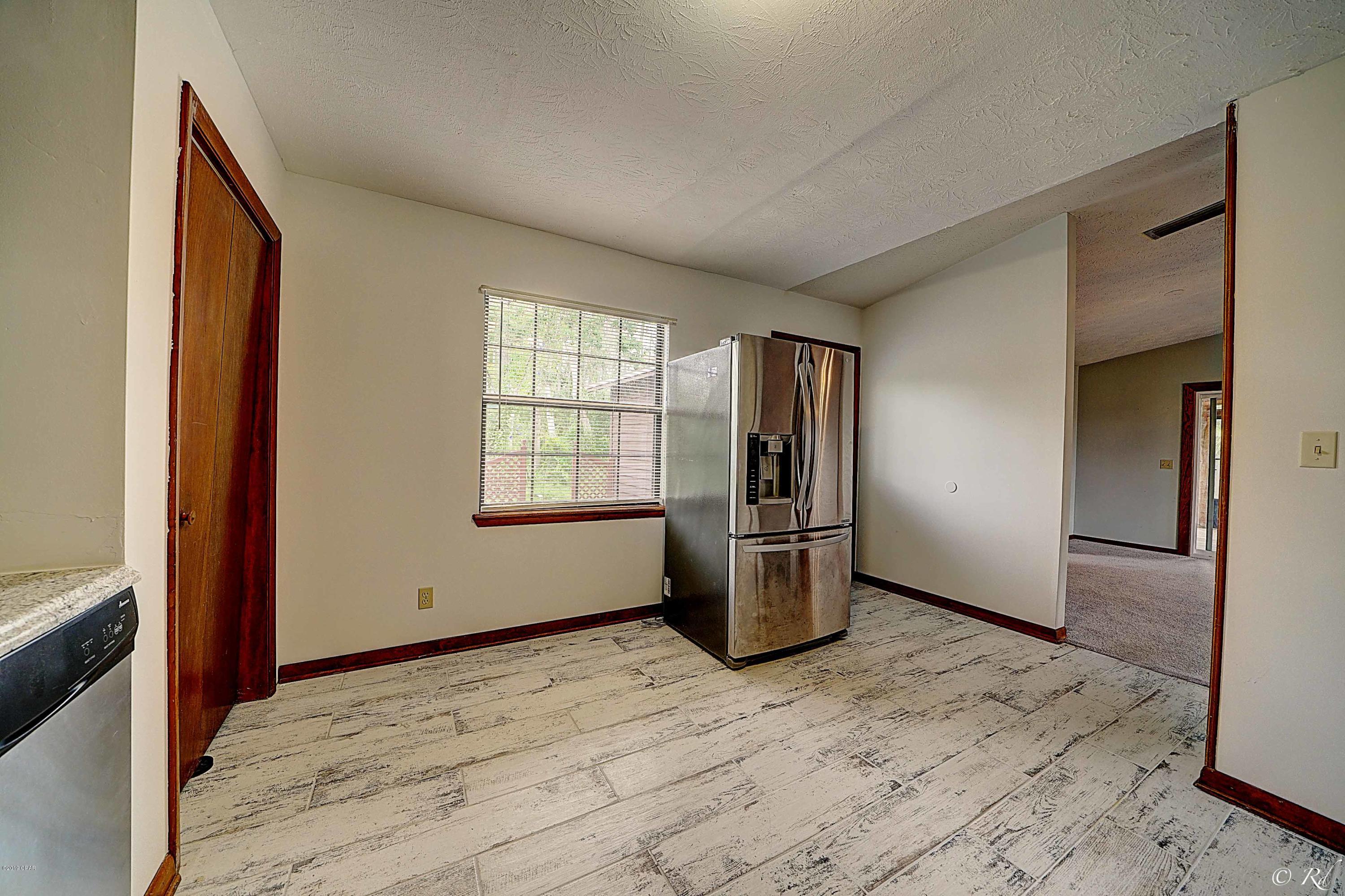 Venetian Villa 1st Add Replat - Residential