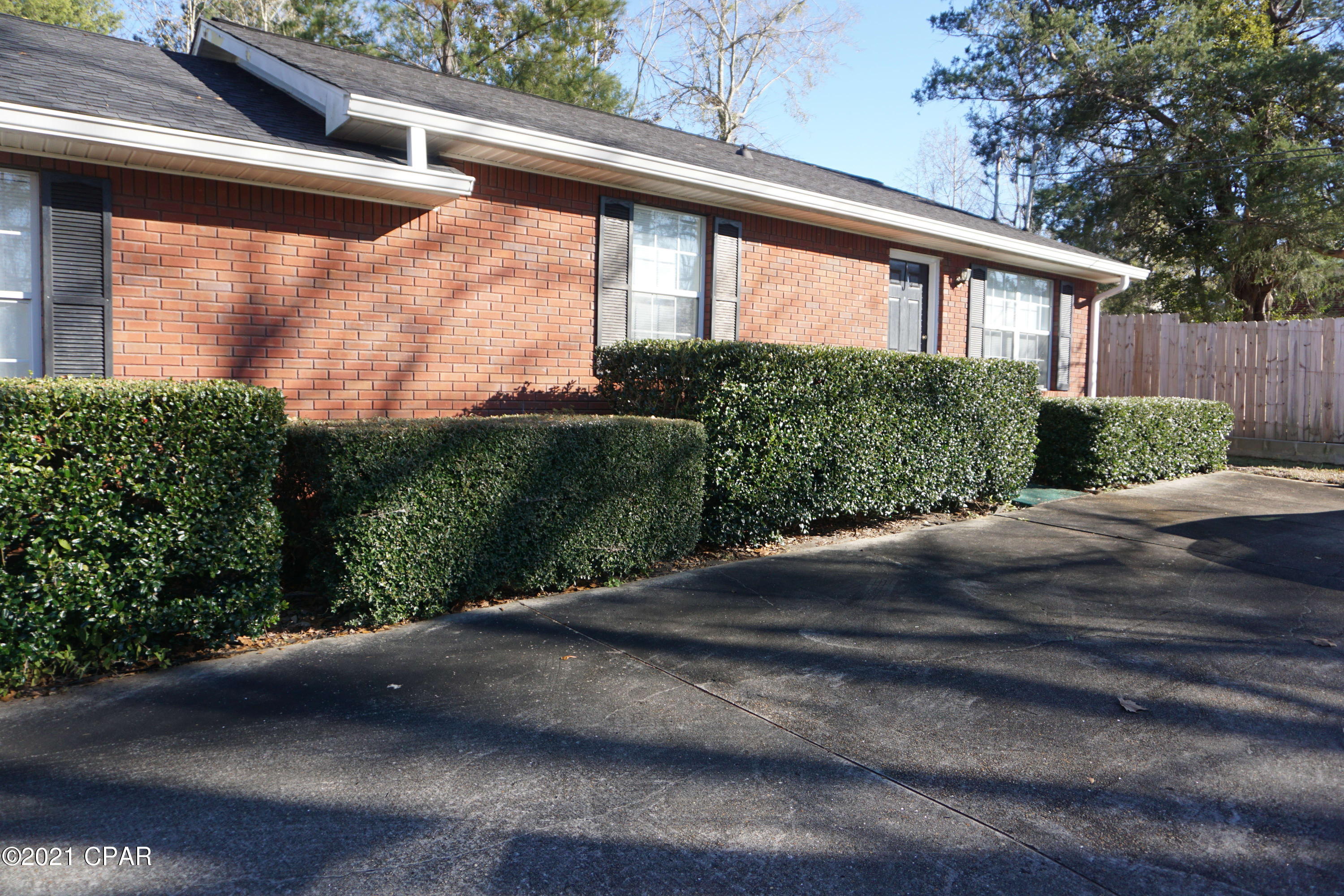 [No Recorded Subdiv] - Residential