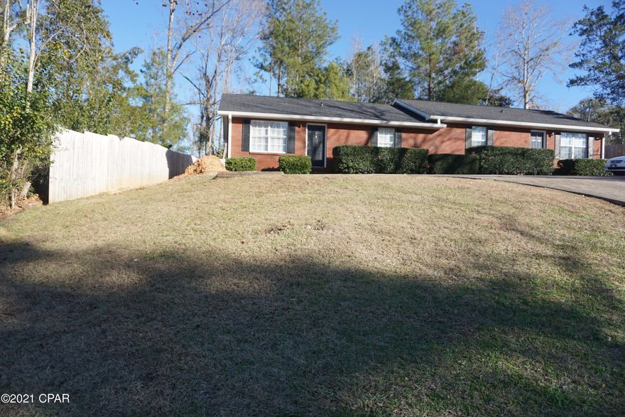 2 for the PRICE OF ONE! Investment opportunity to own duplex in downtown Marianna close to schools, hospital, Chipola College, shopping, etc. Well kept brick home with two equal units and nice privacy fenced back yard. Each unit has 2 bedrooms and one bathroom. Living room has vaulted ceiling. The duplex is located on Green st which is a beautiful street in the heart of downtown. You can walk up the street to the public library and little bit further to the churches and Main st.