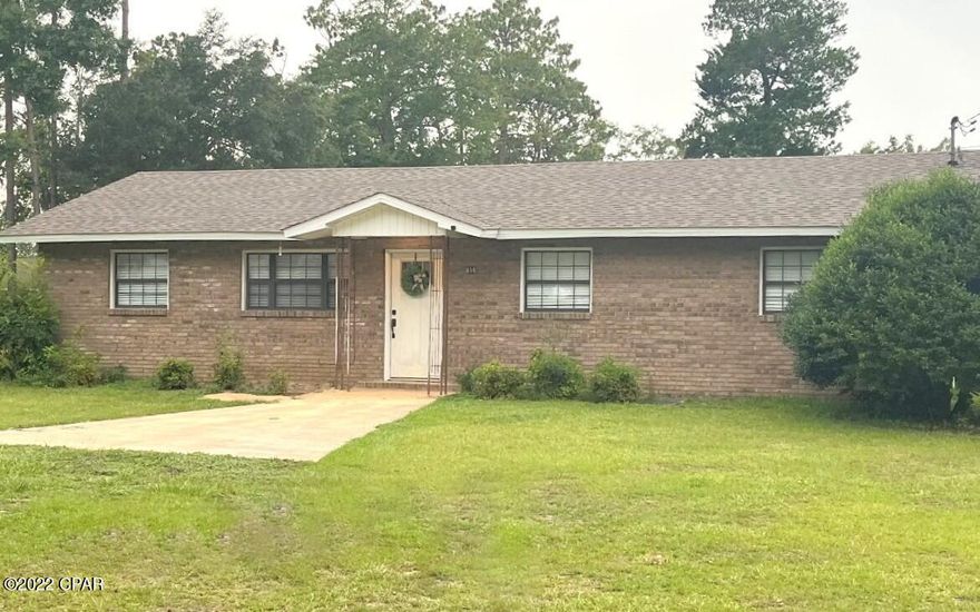 Welcome to this newly renovated ''farmhouse'' style home! This 3 bedroom, 1 bath has just recently went through a major overhaul including new electrical, plumbing, vinyl plank flooring, custom cabinetry, granite countertops, fresh paint and 30 yr architectural shingled roof. Home is located on an oversized corner city lot minutes from schools, shopping and restaurants.