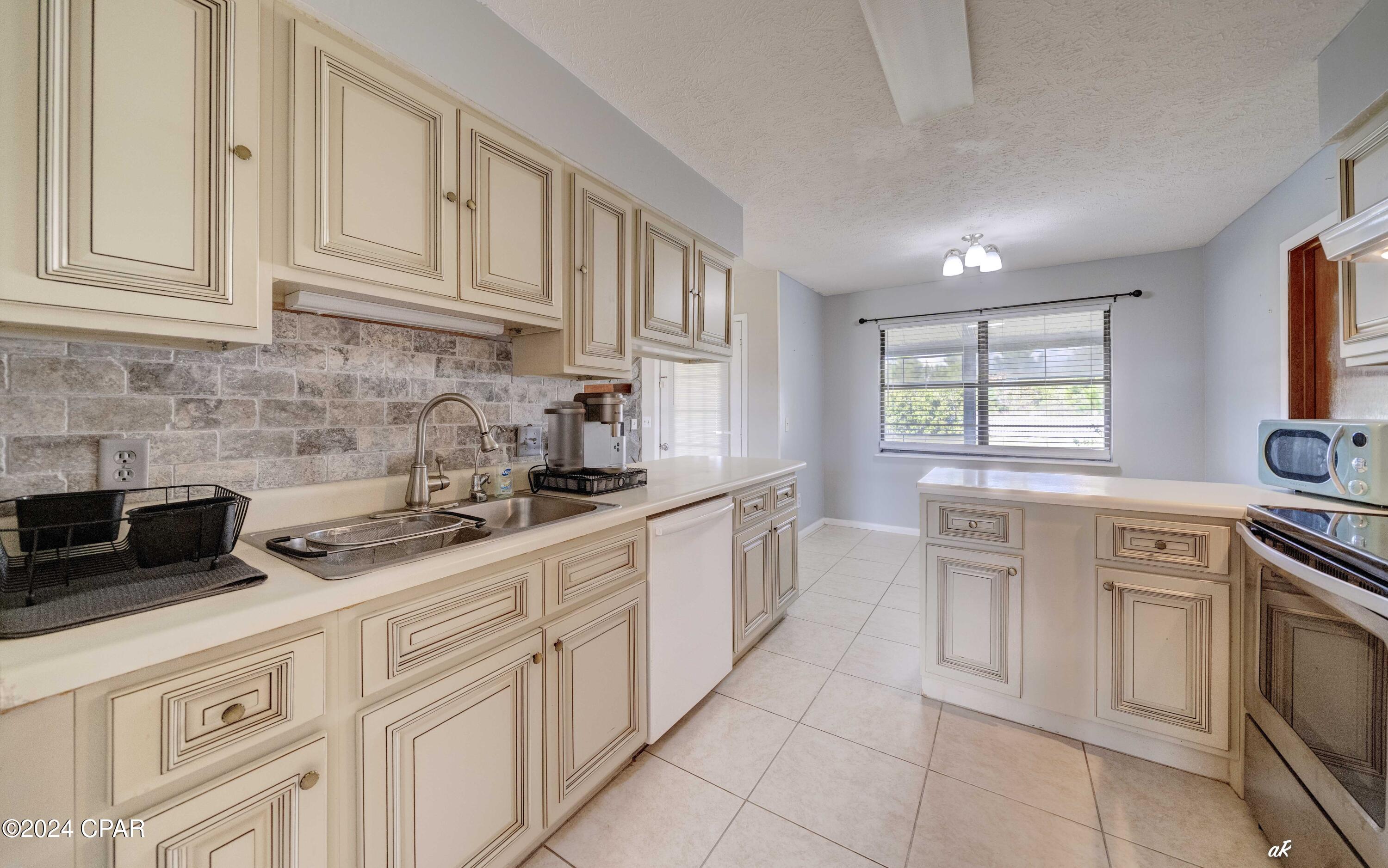 Sandy Creek Ranch And Country Club - Residential