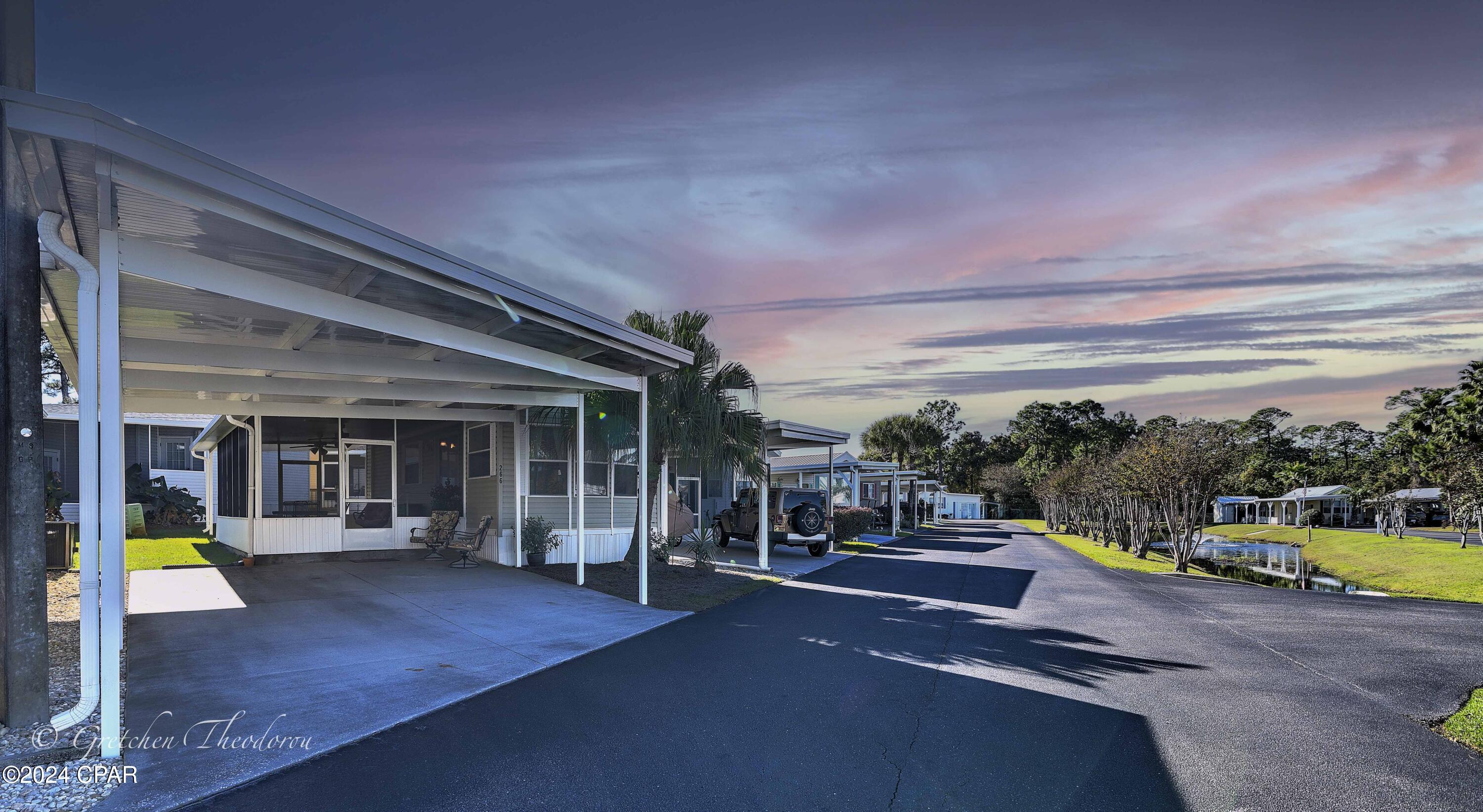 Emerald Pointe Resort - Residential