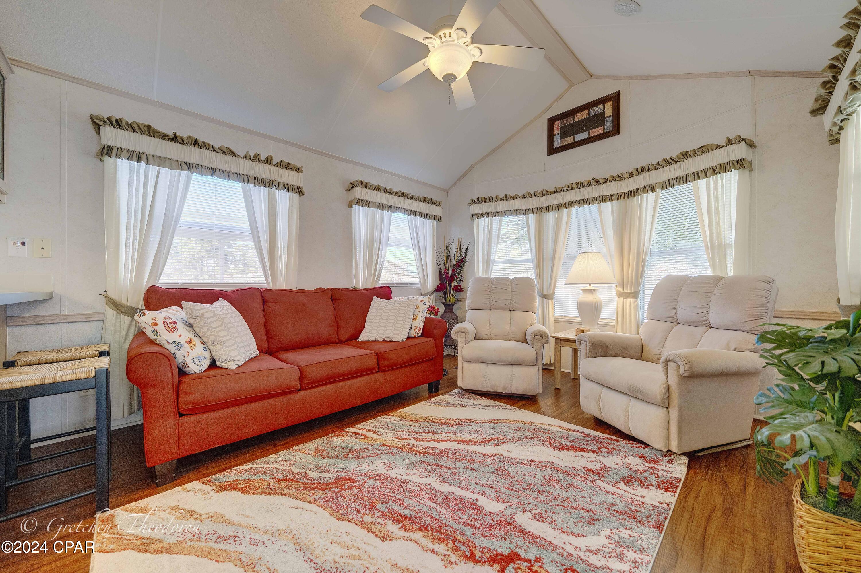 Emerald Pointe Resort - Residential