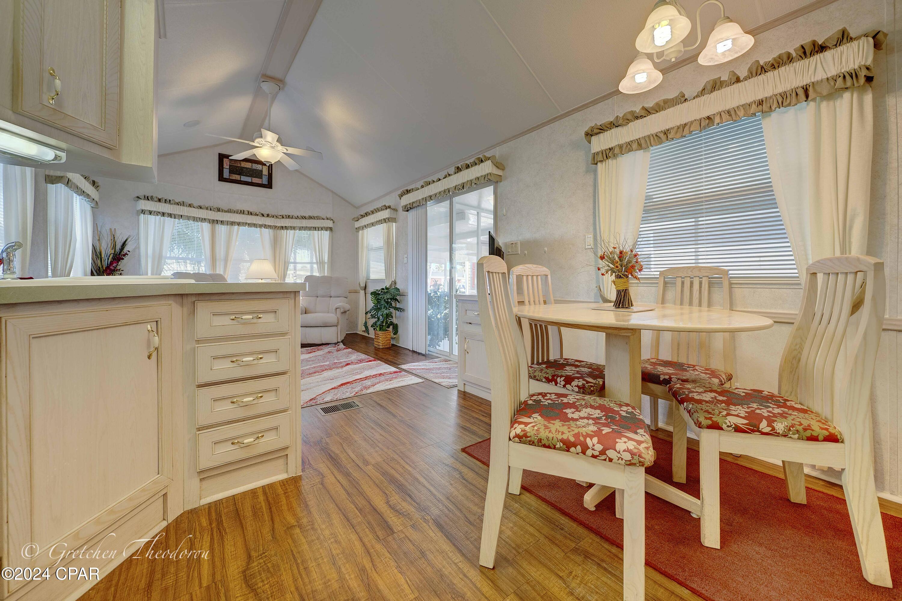 Emerald Pointe Resort - Residential