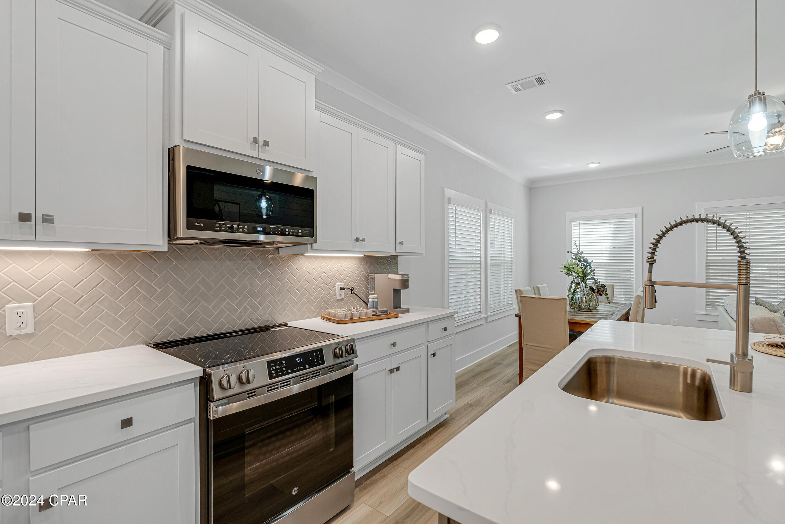 Colonial Landing - Residential