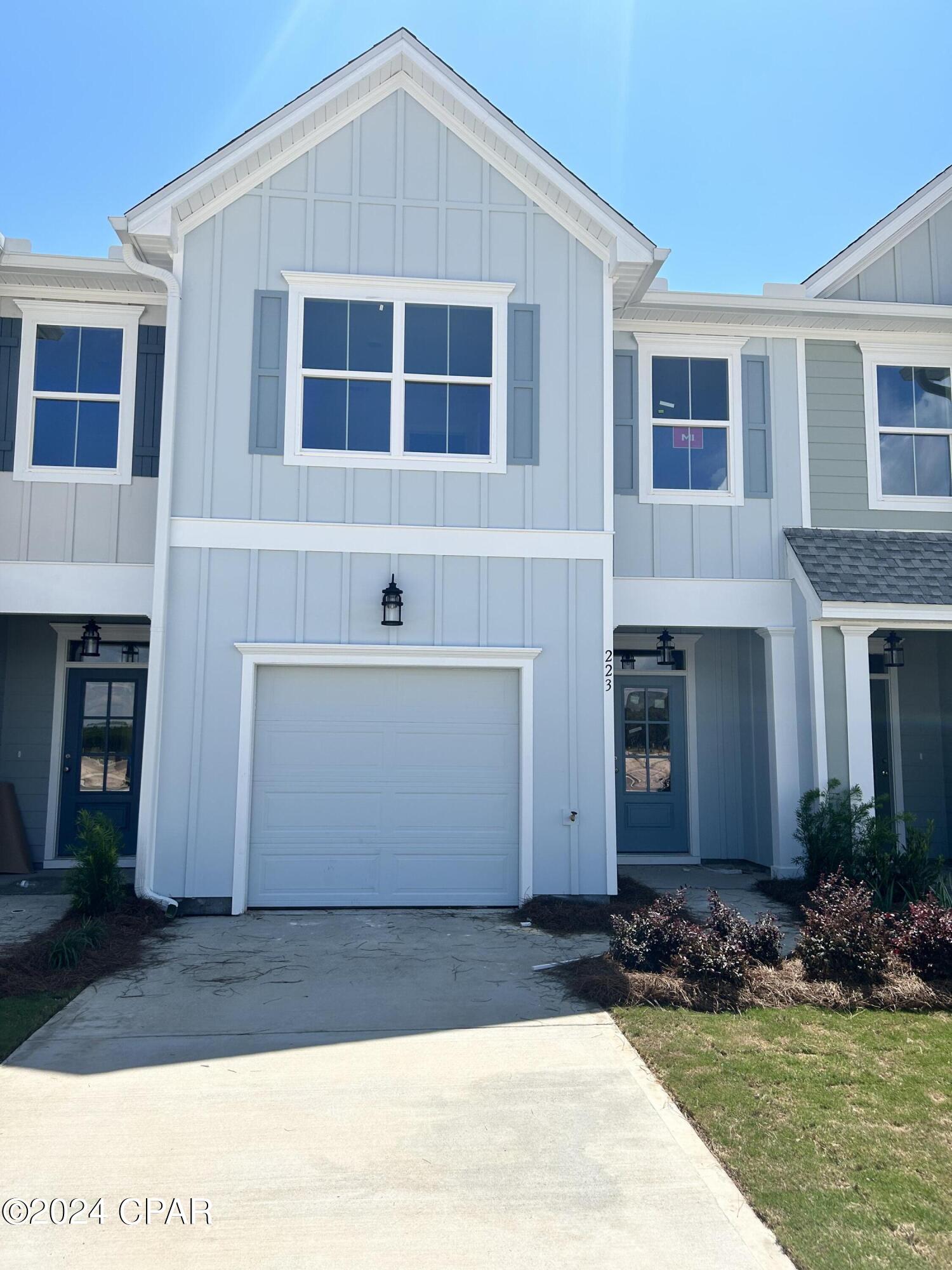 Colonial Landing - Residential